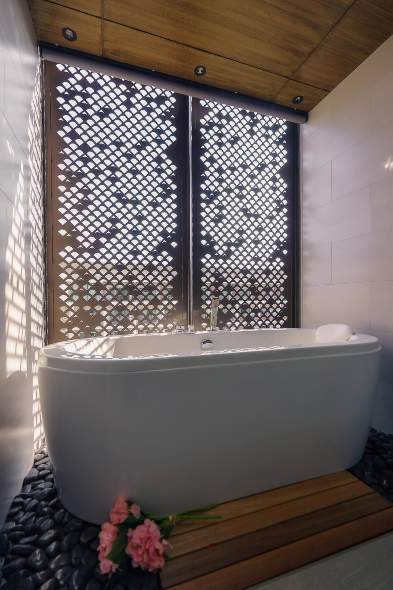 Jacuzzi Suite King New Building photo 3