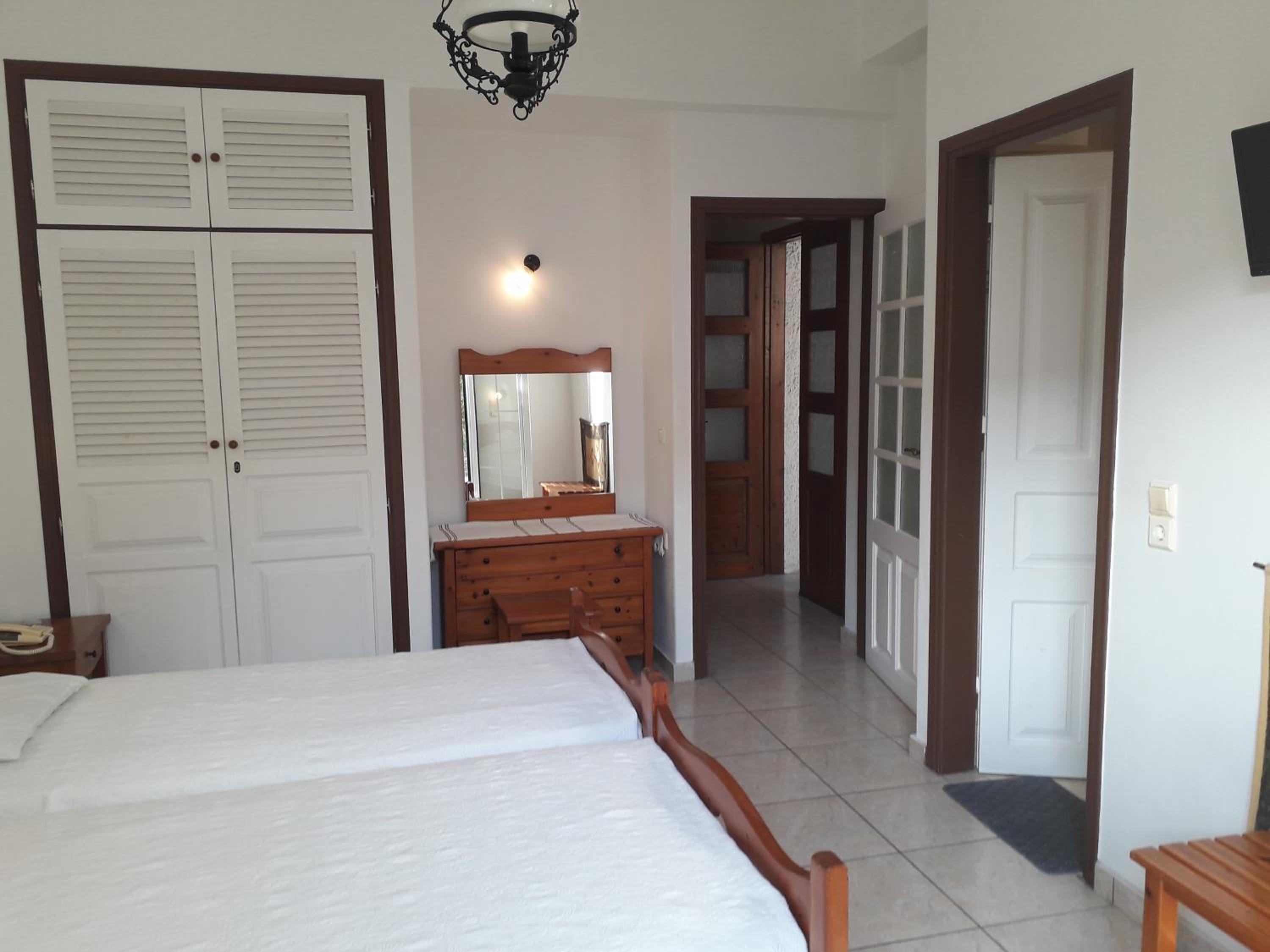 Quadruple Room with Garden View