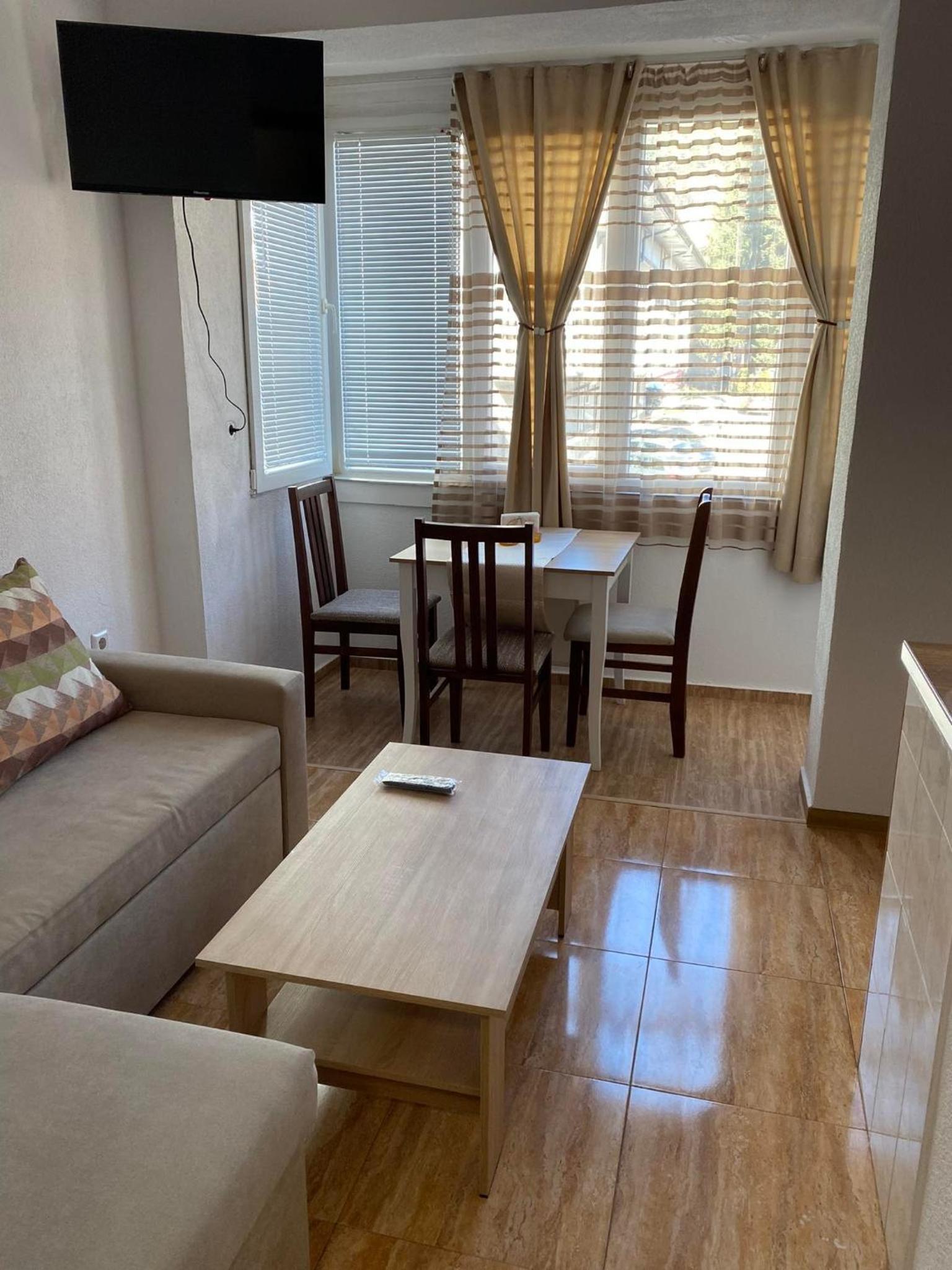 One-Bedroom Apartment - Photo 14