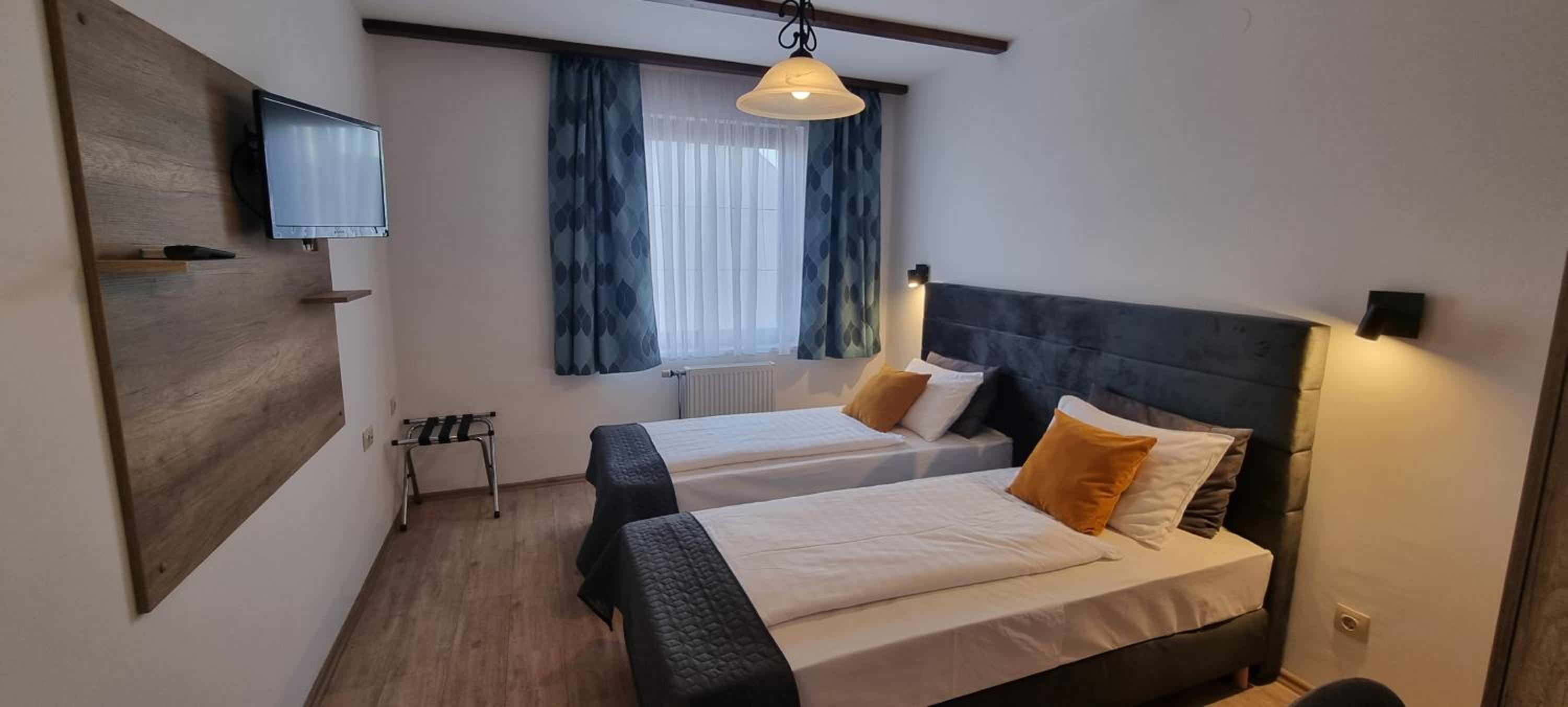 Small Double Room photo 2