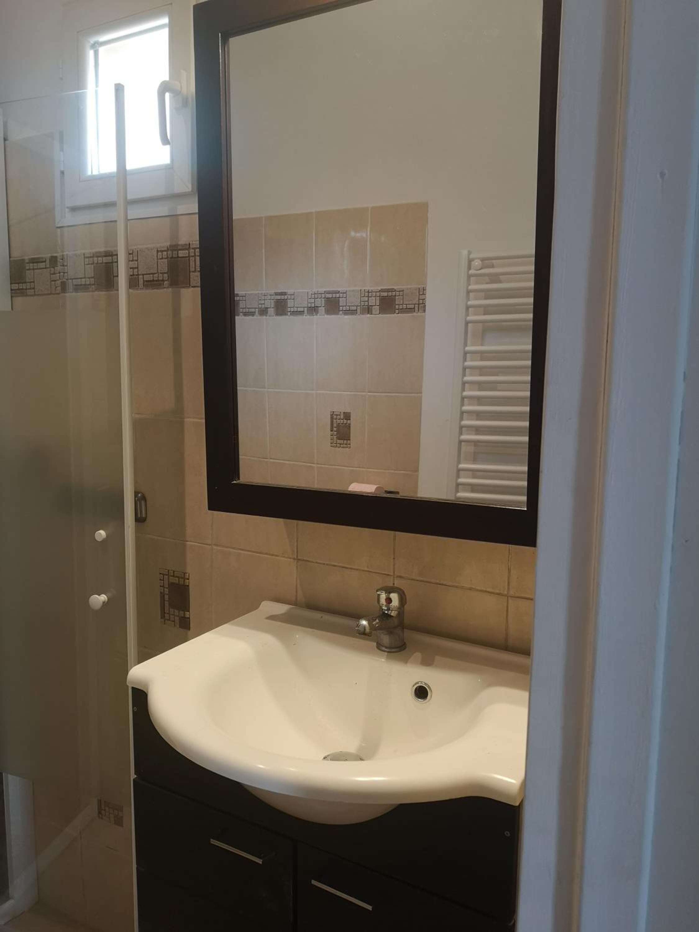 Double Room with Private External Bathroom photo 3