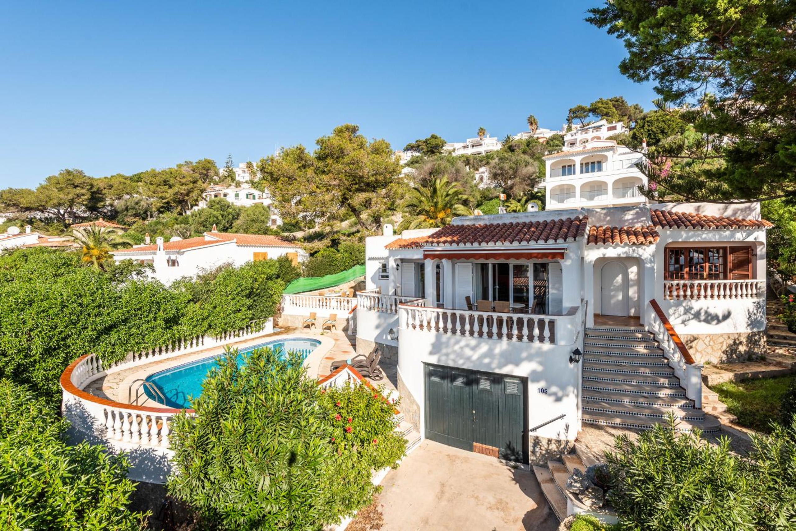Villa photo 3