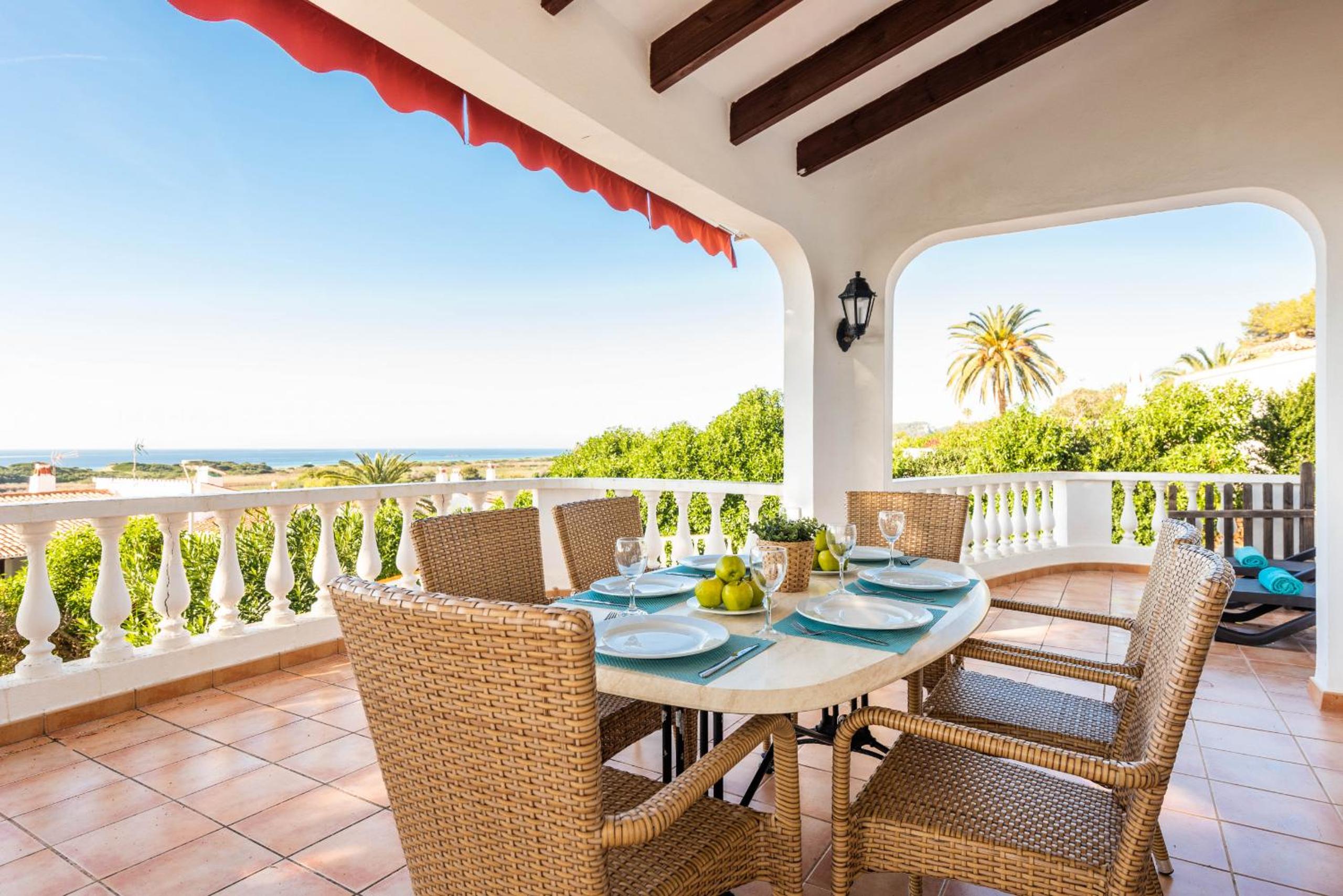 Villa photo 2