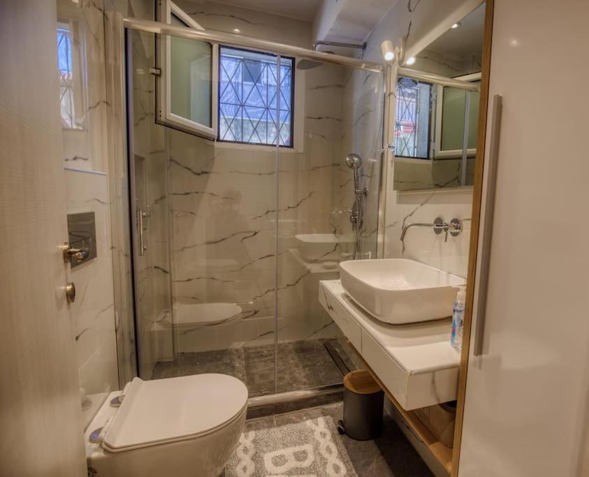 Studio Apartment photo 3