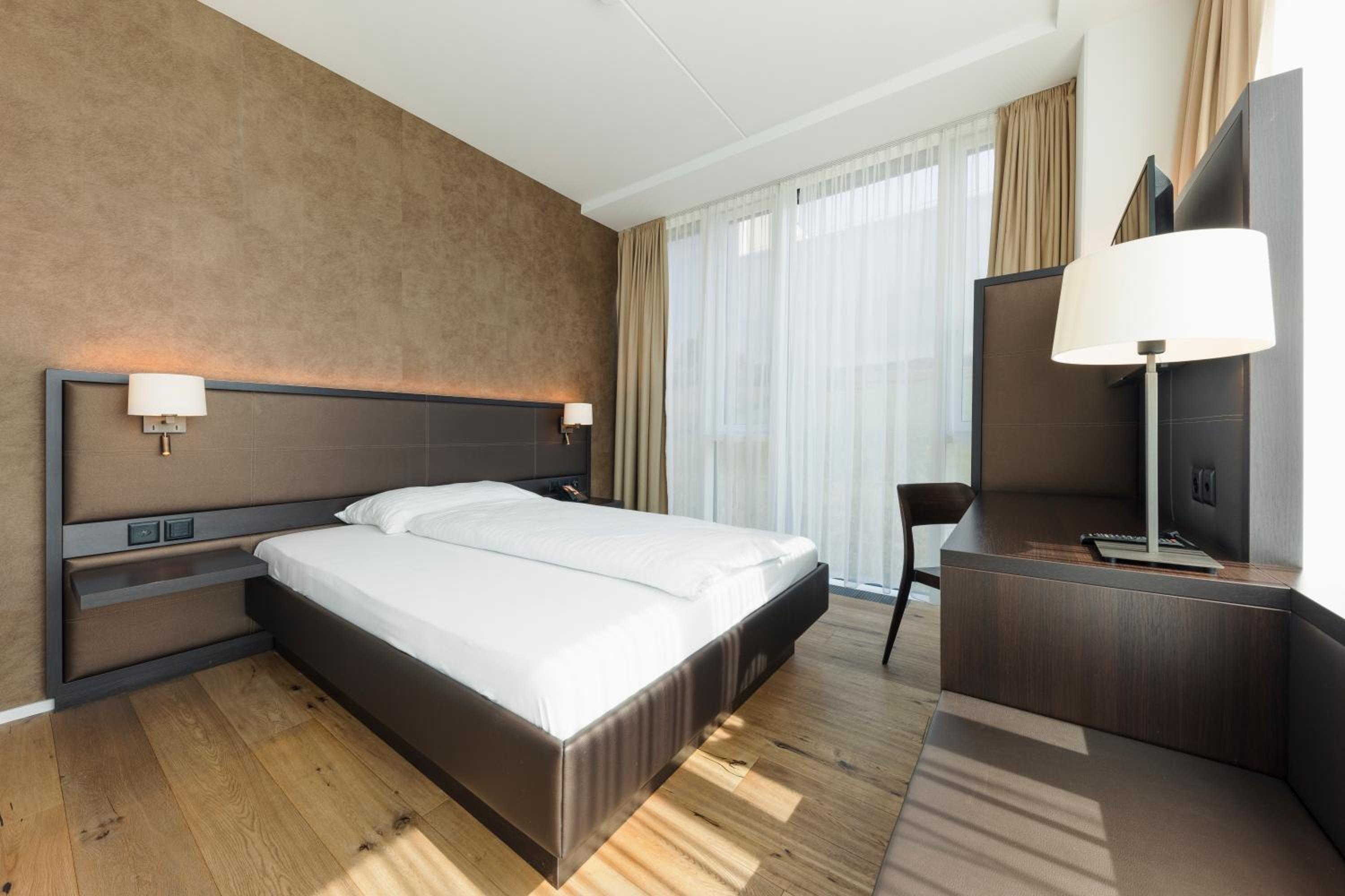 Double Room Queensize