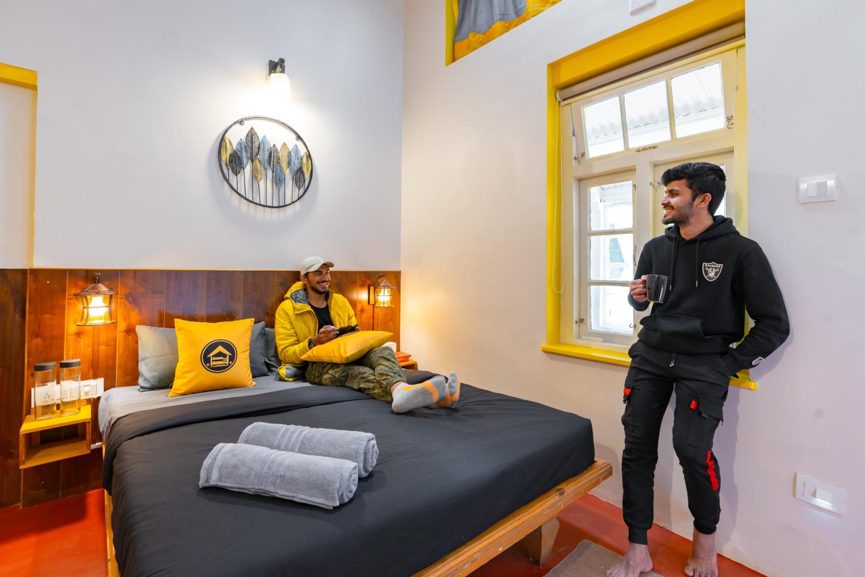 Standard Double Room - Photo 7