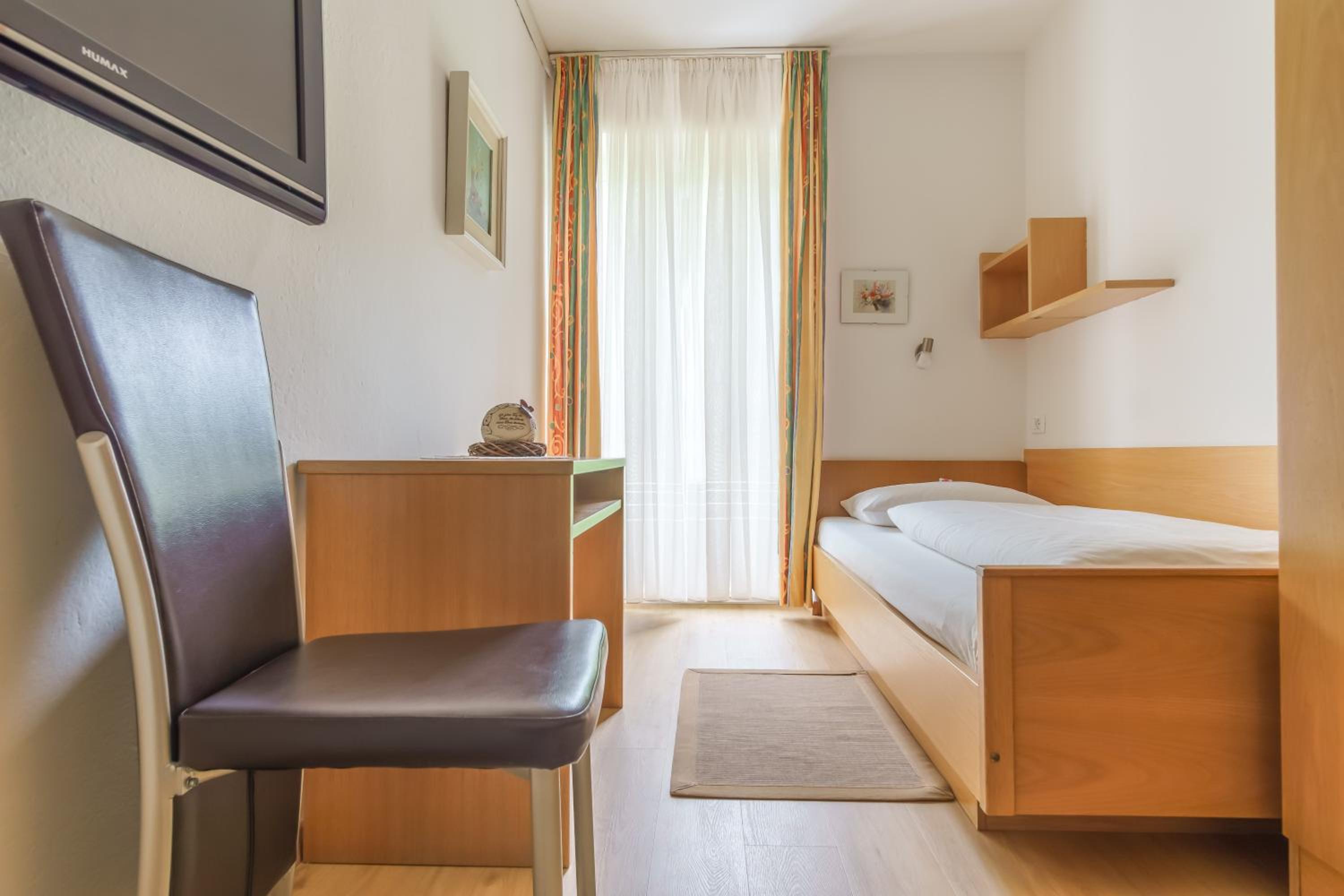 Single Room with Balcony photo 1