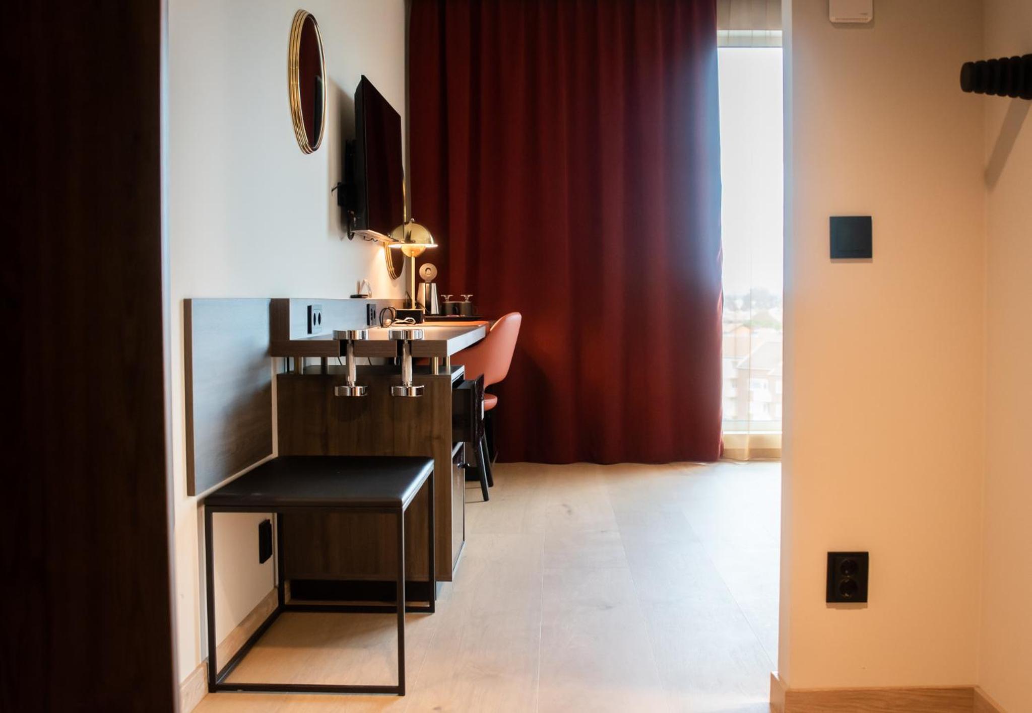 Classic Twin Room - Photo 7