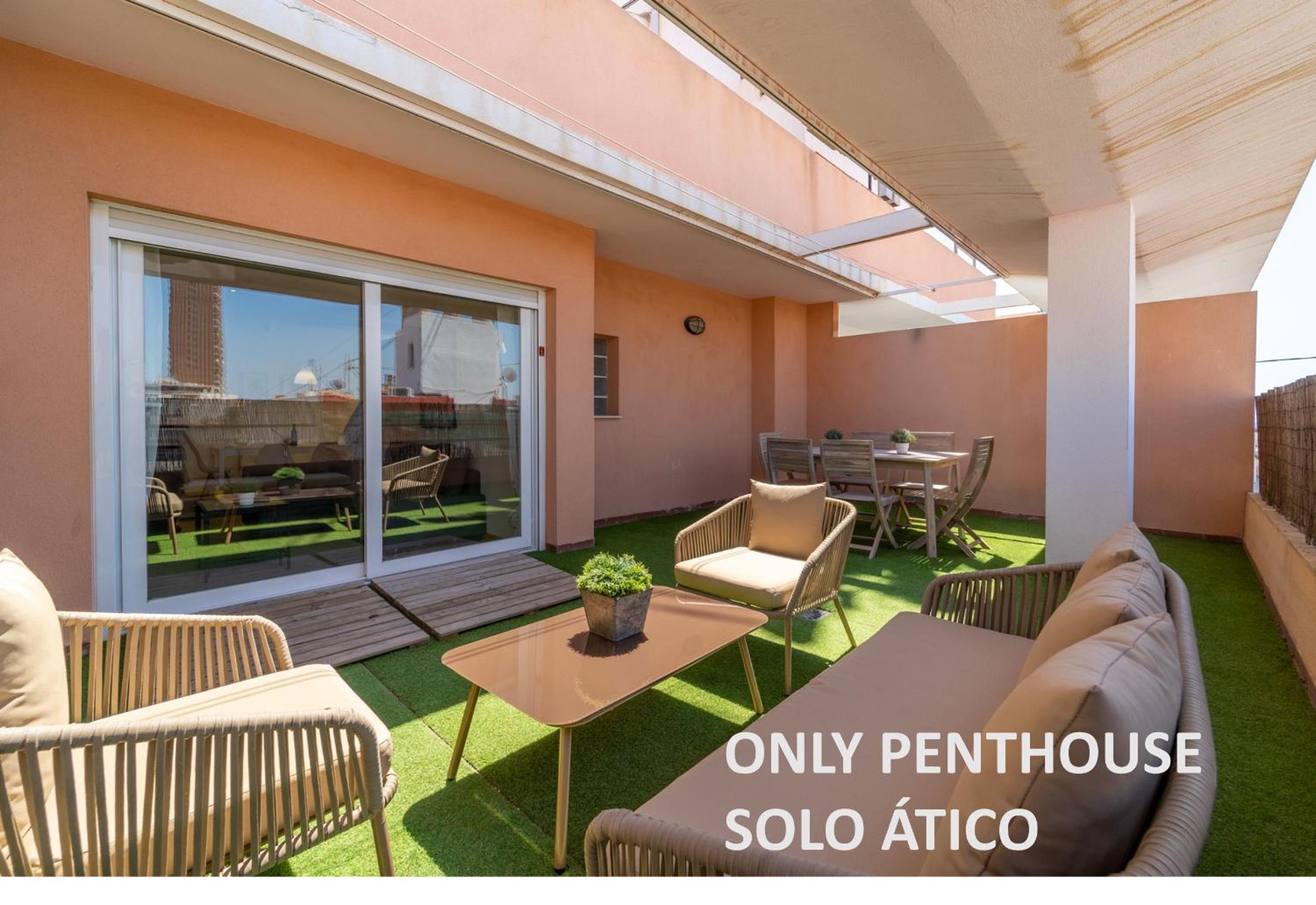 Penthouse Apartment - Photo 37