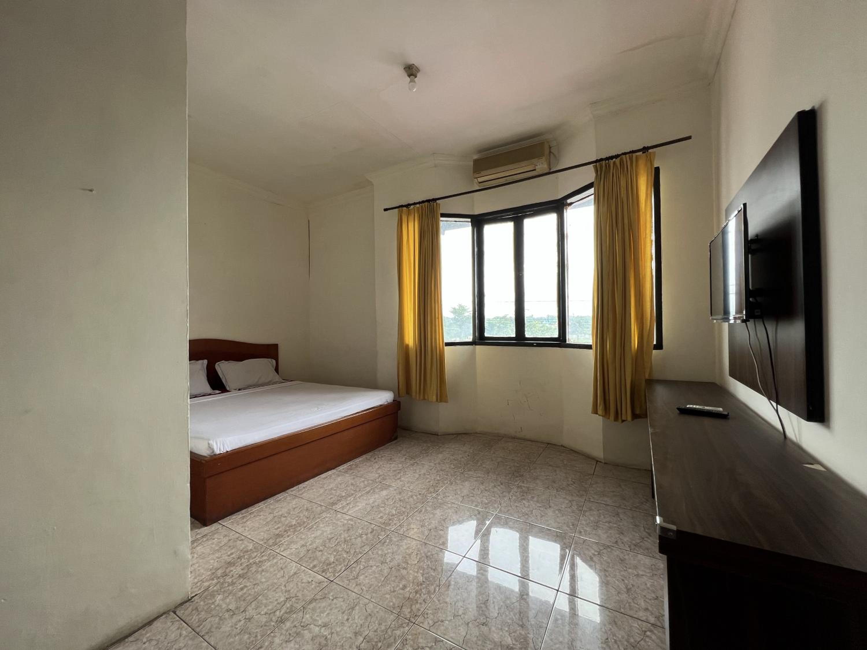 Standard Double Room - Photo 5