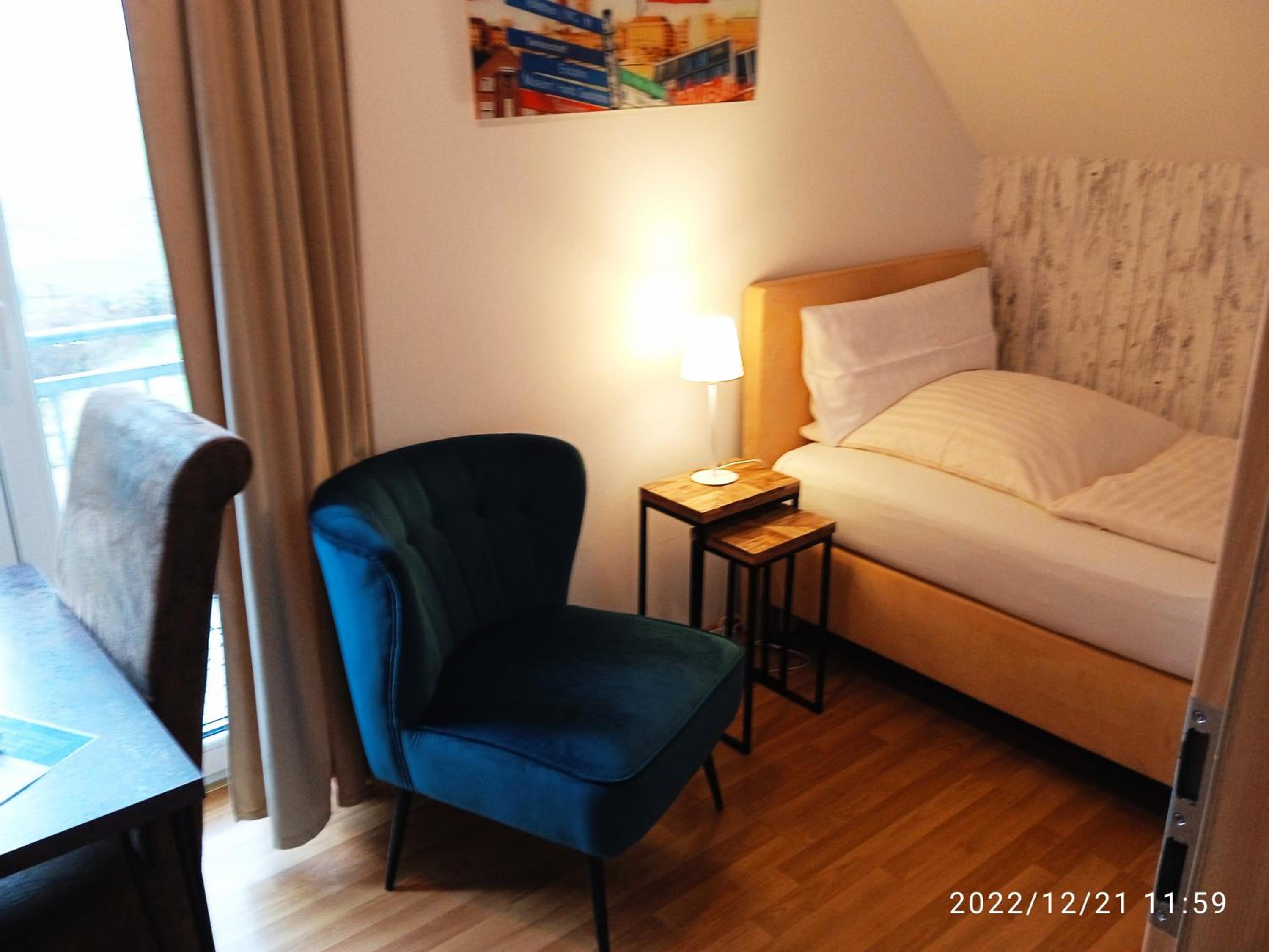 Single Room photo 2