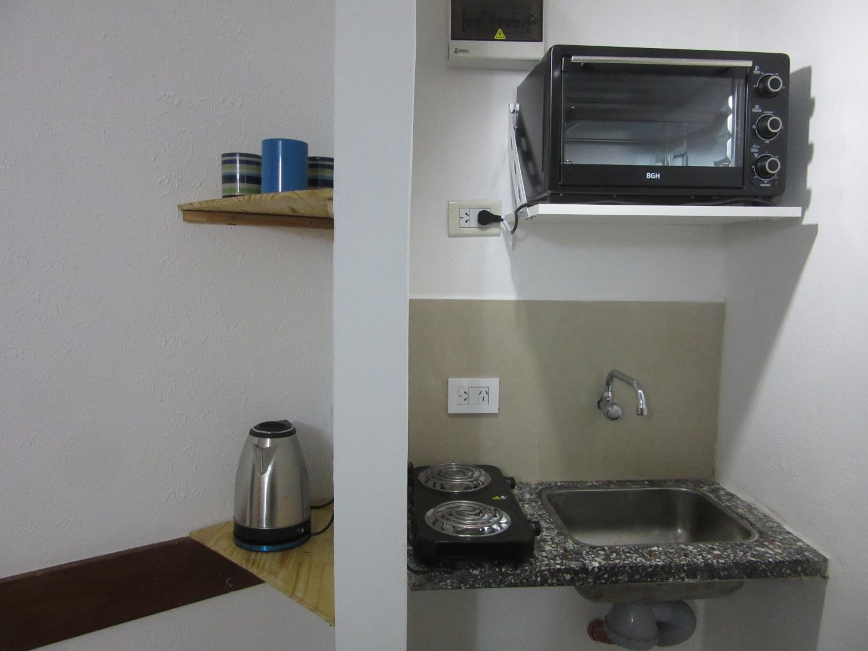 One-Bedroom Apartment photo 2