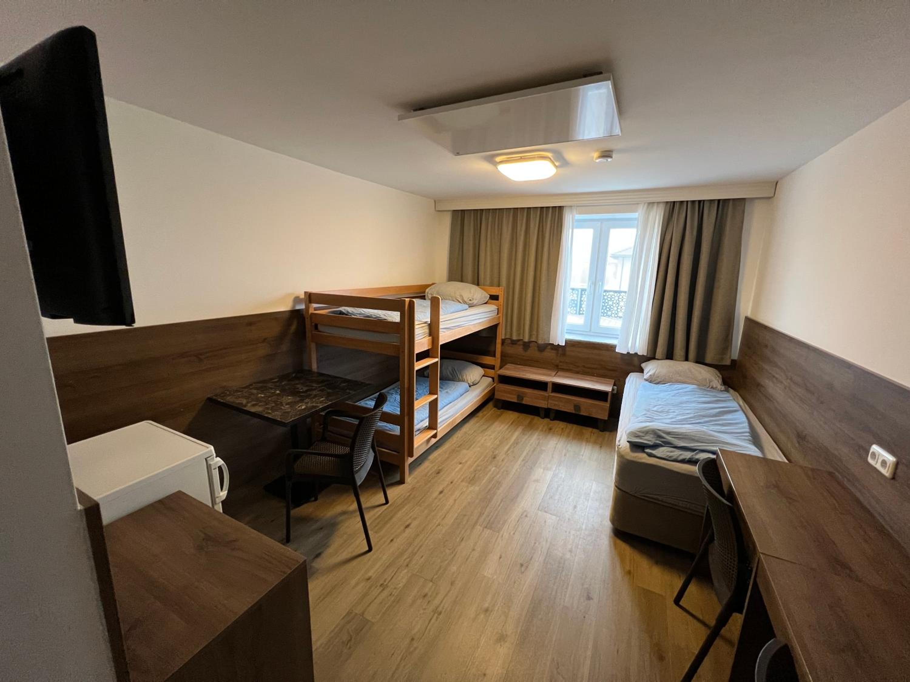 Economy Triple Room with Shared Bathroom
