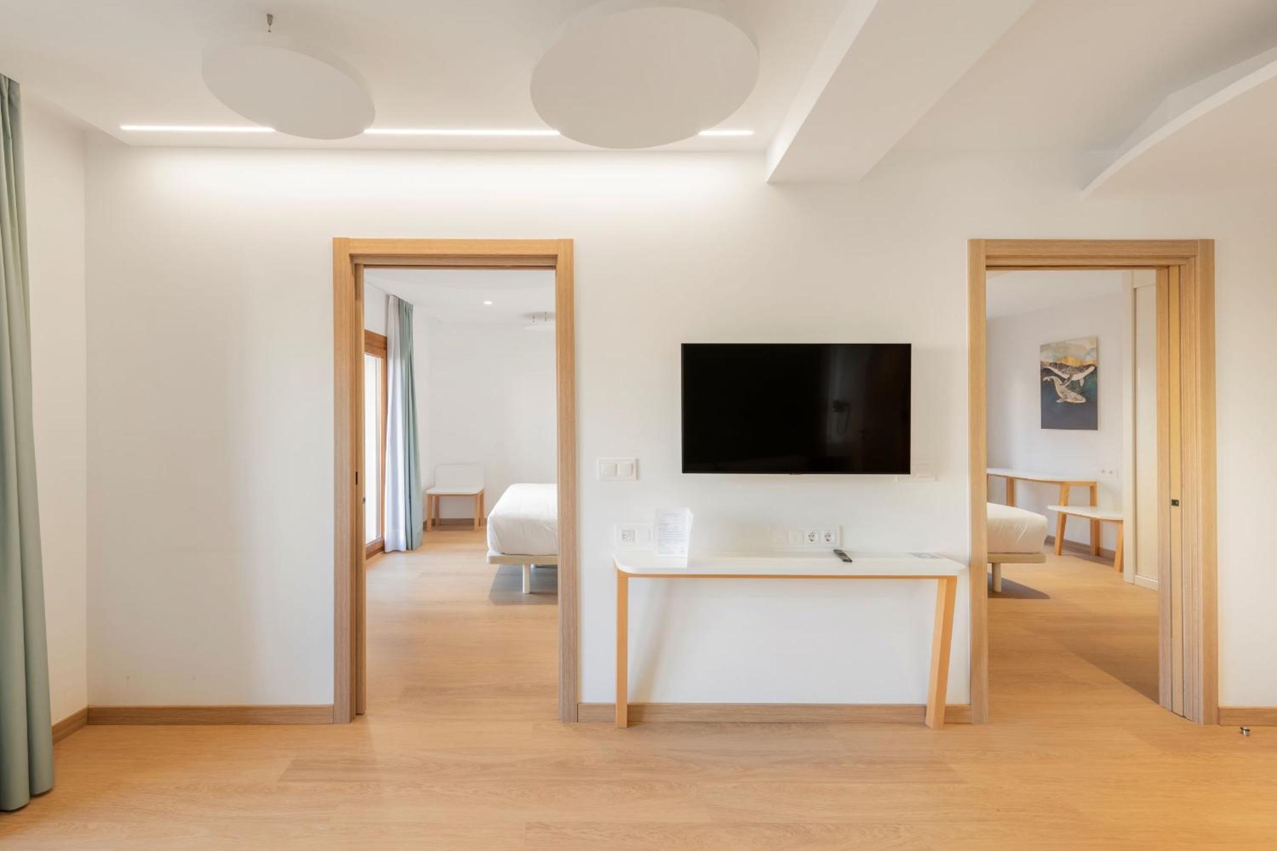 Superior Apartment photo 3