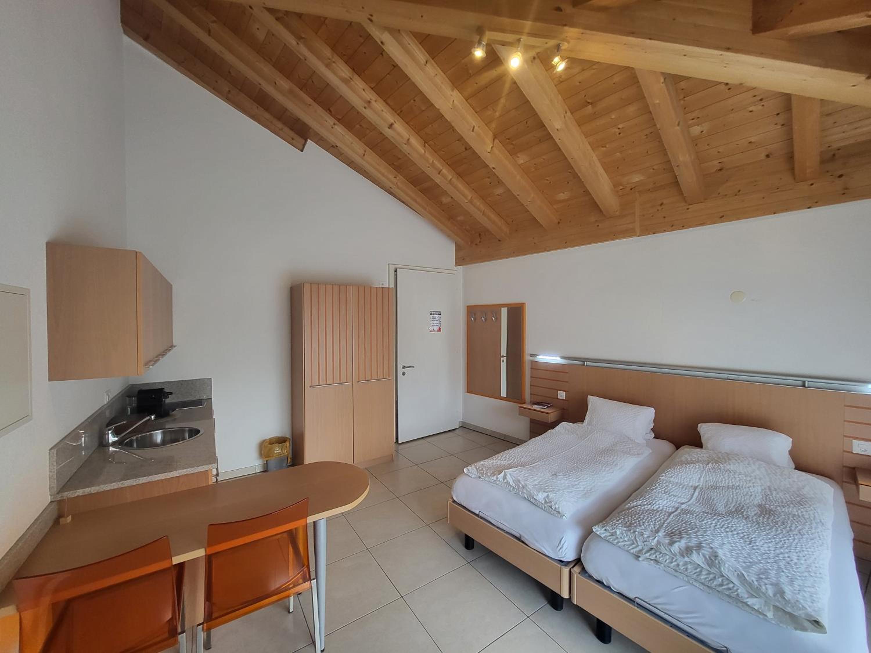 Superior Double or Twin Room - Photo 7