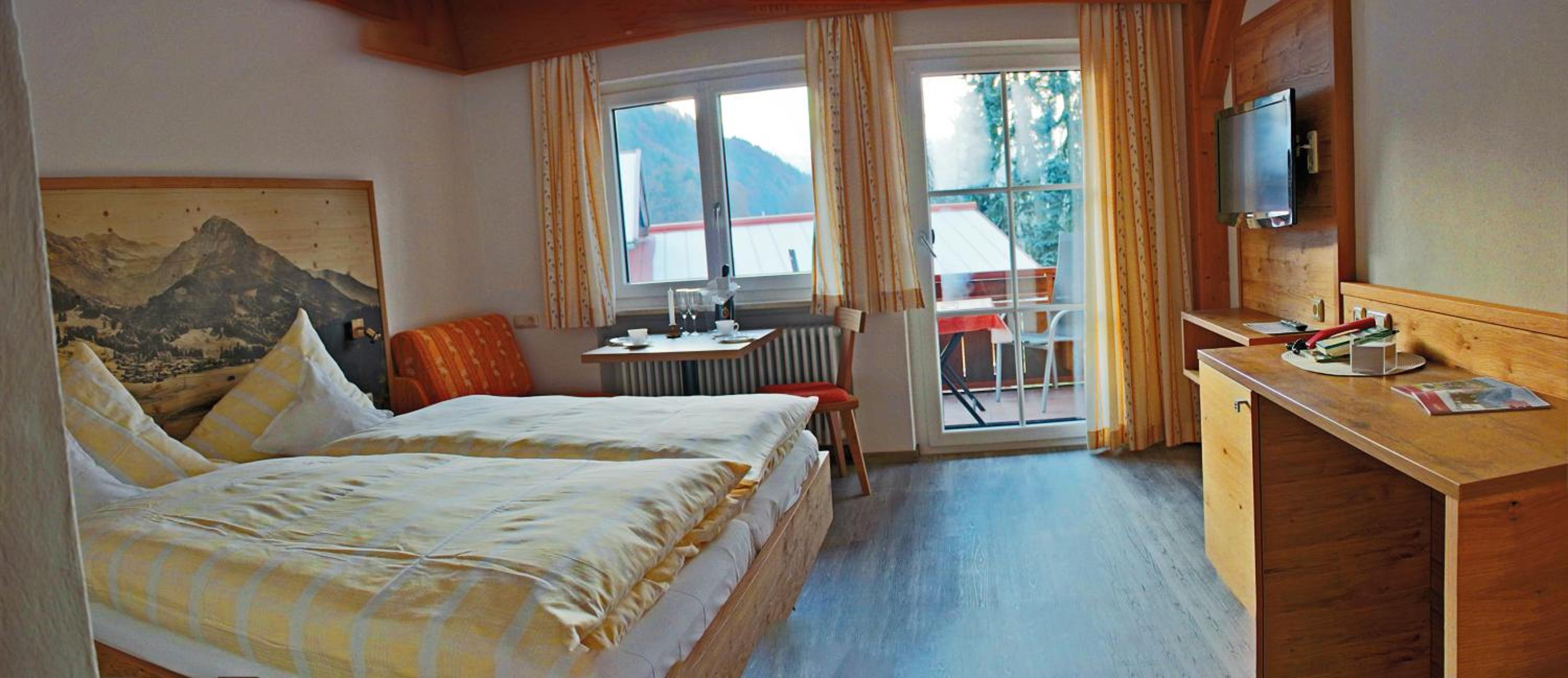 Apartment with Balcony 1 photo 1
