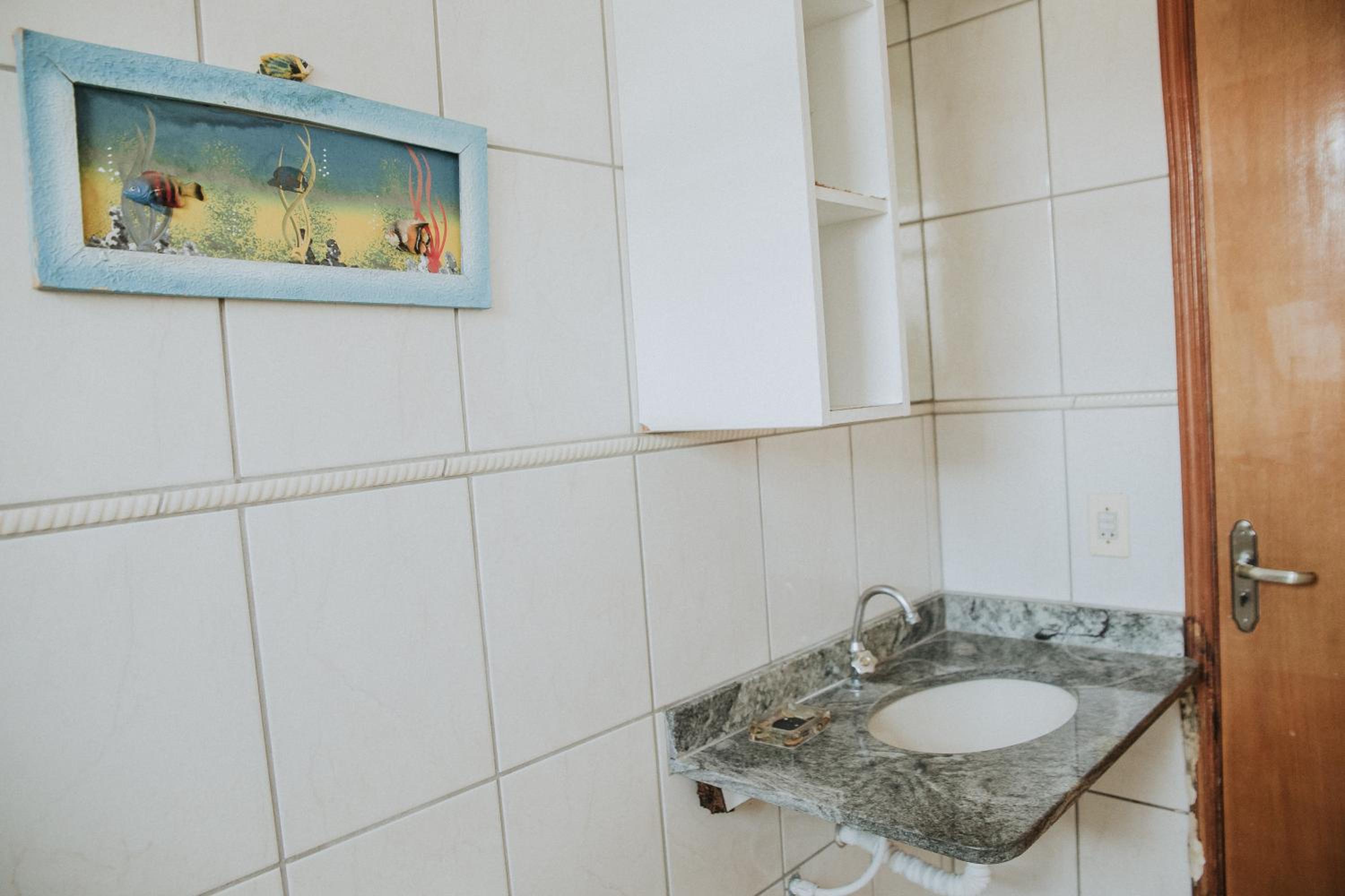 Two-Bedroom Apartment - Photo 23