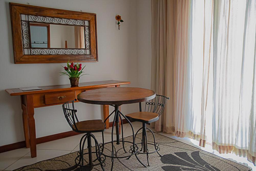 Family Room photo 2