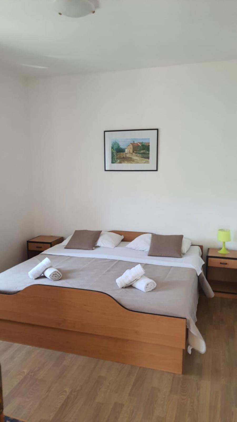 Two-Bedroom Apartment with Balcony photo 1