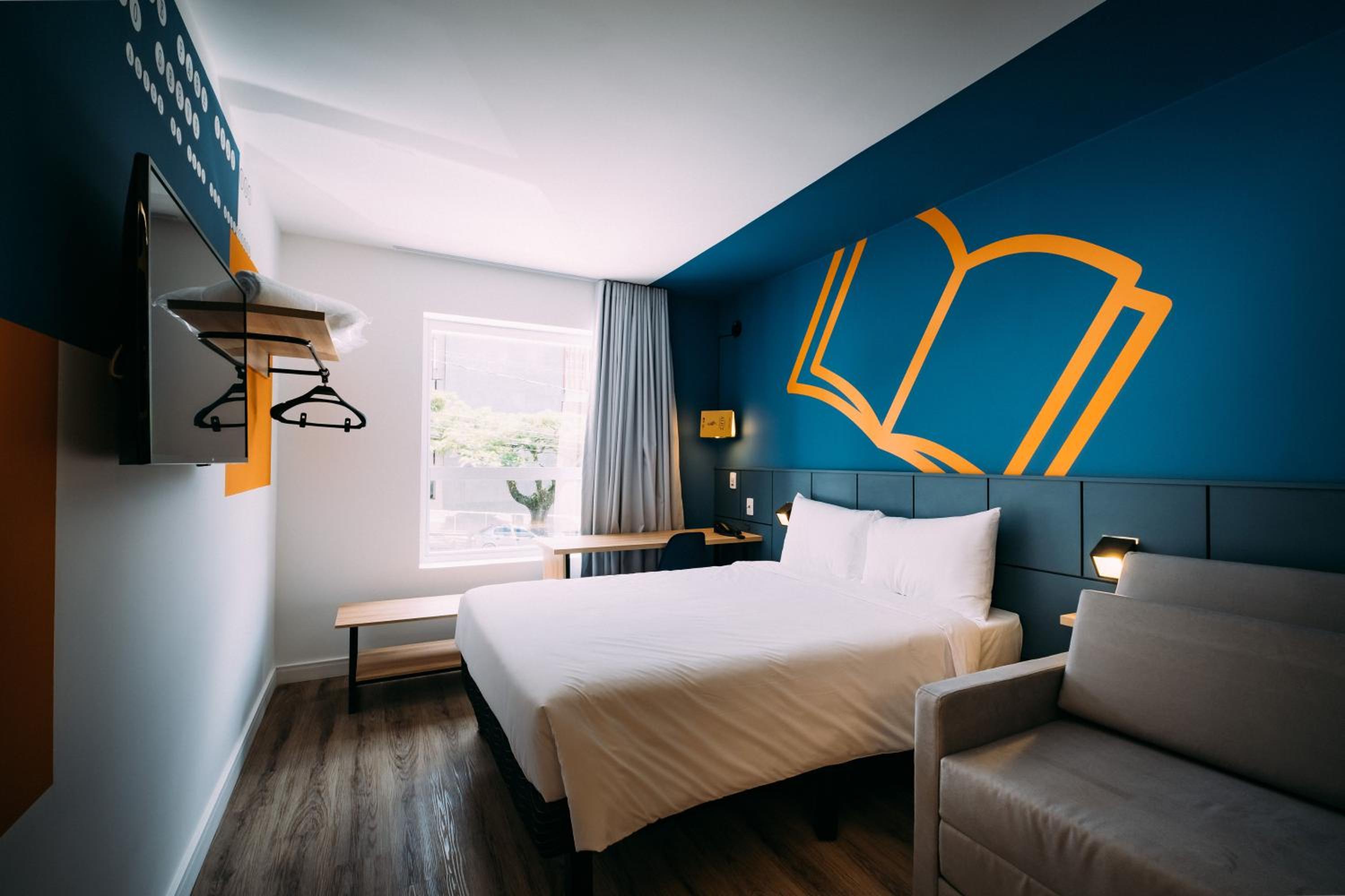Standard Apartment with One Double Bed and One Sofa Bed - Photo 7