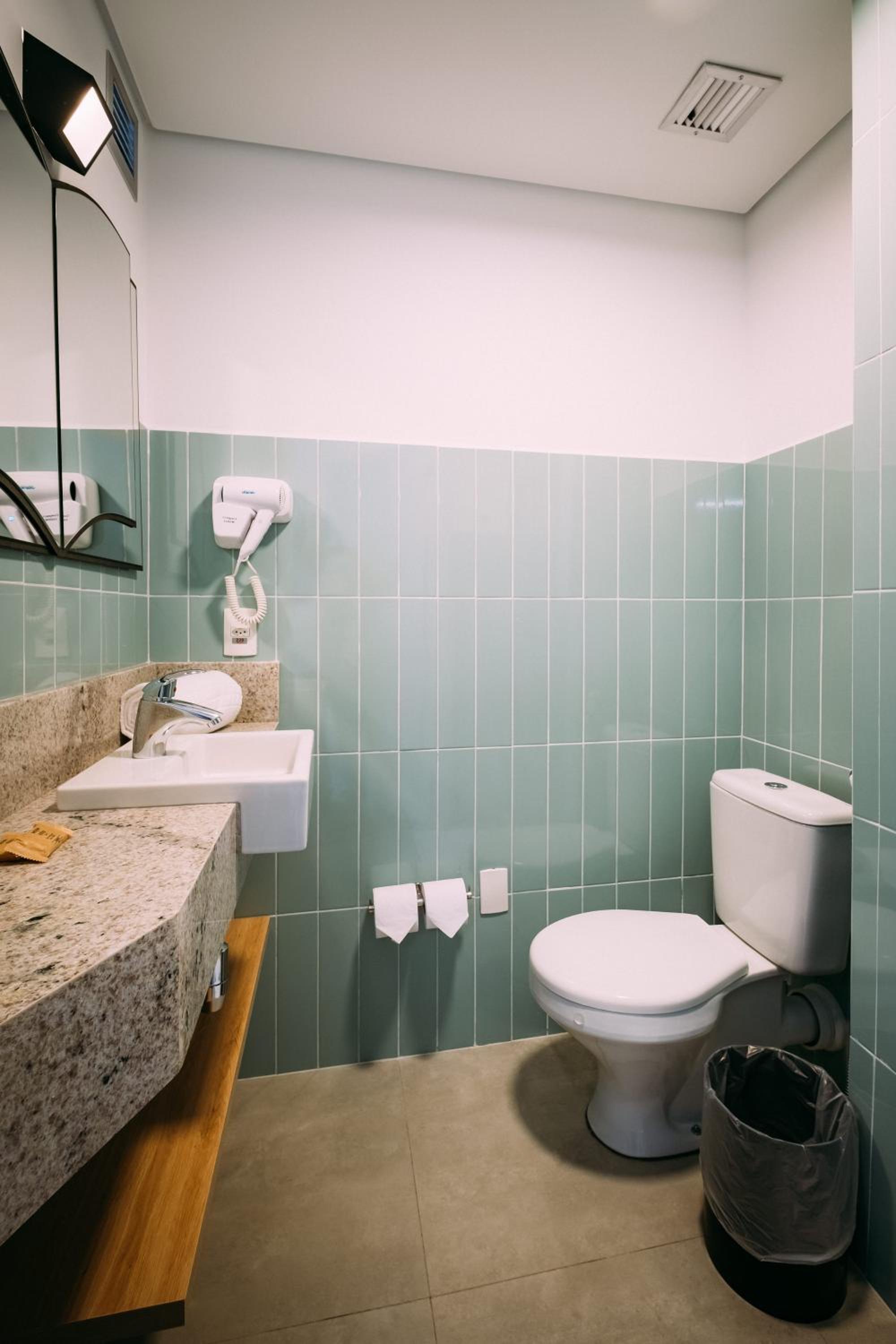 Family Apartment - Photo 6