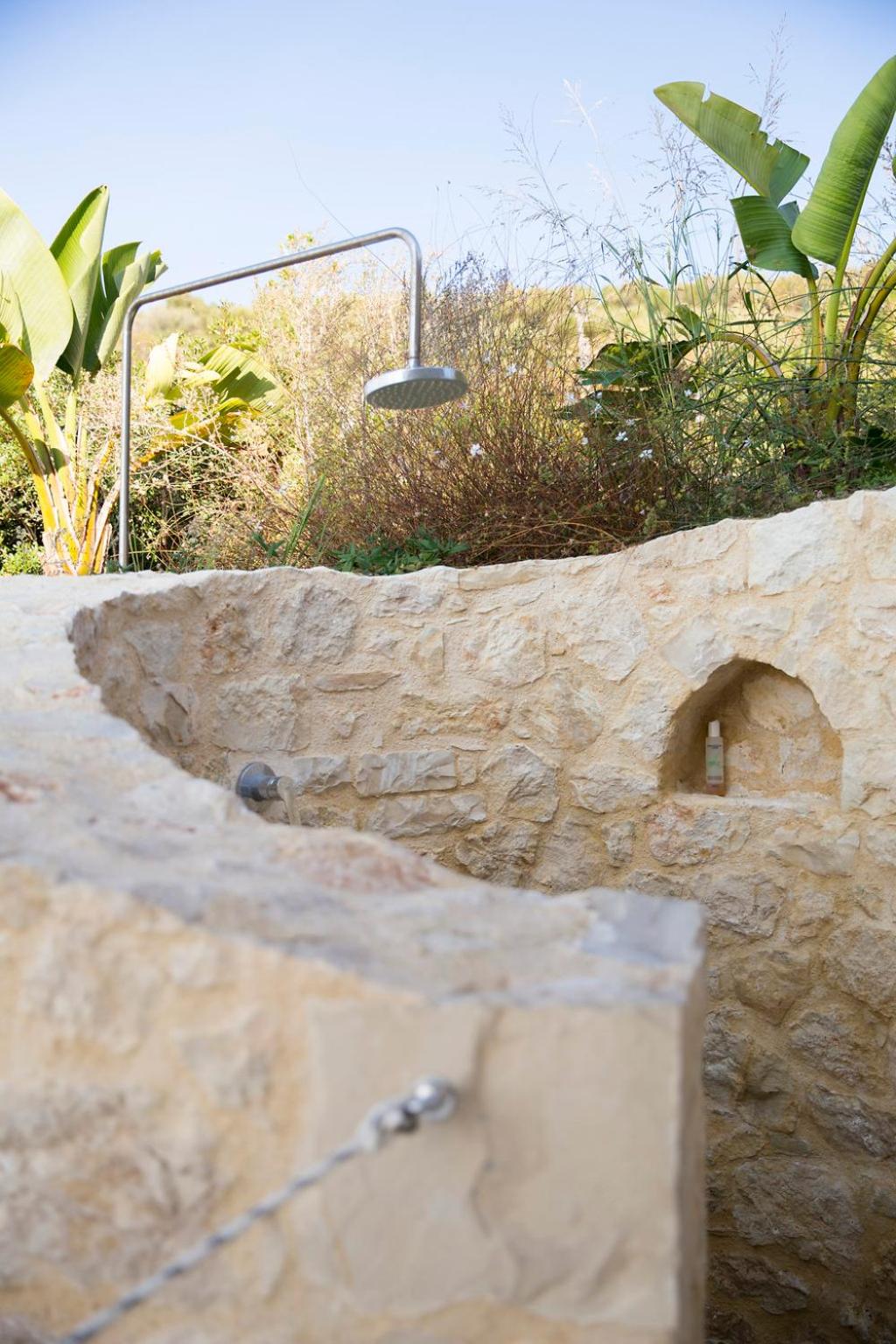 Villa - Beach Front photo 2