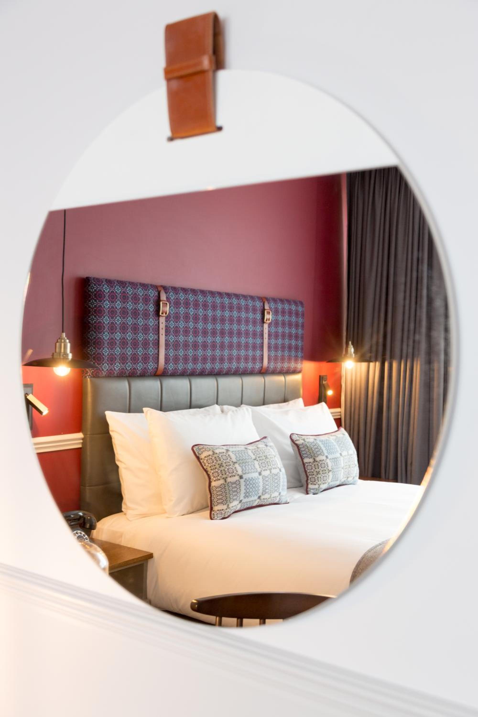 Premium Queen Room photo 3