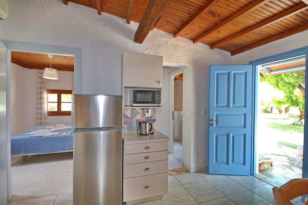 Two-Bedroom House photo 2