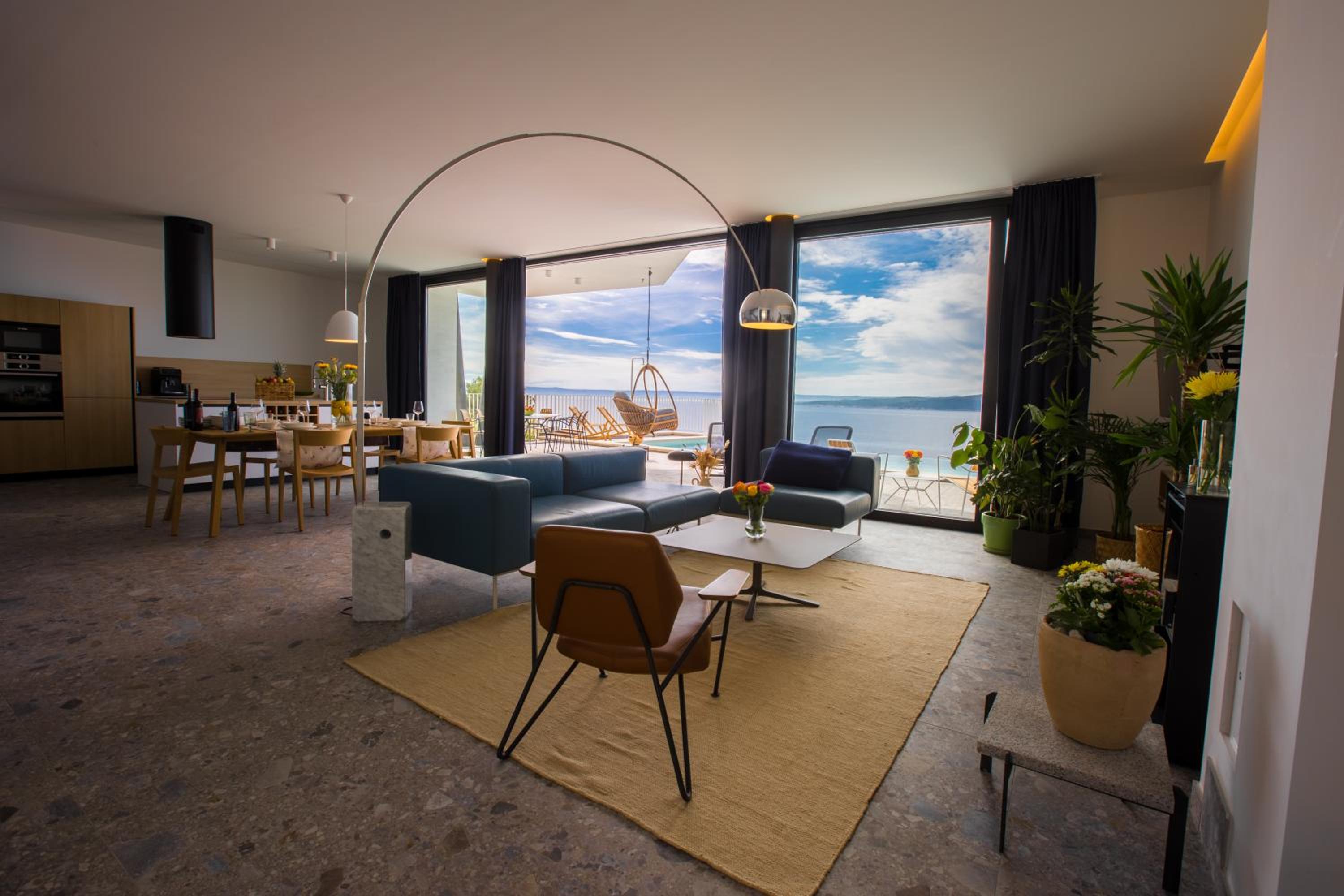 Three-Bedroom Villa photo 2