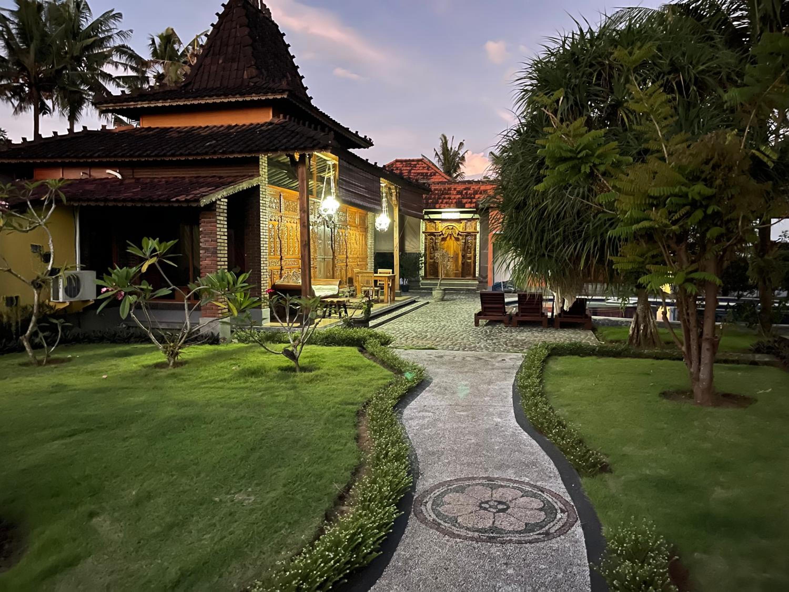 Villa with Private Pool photo 3