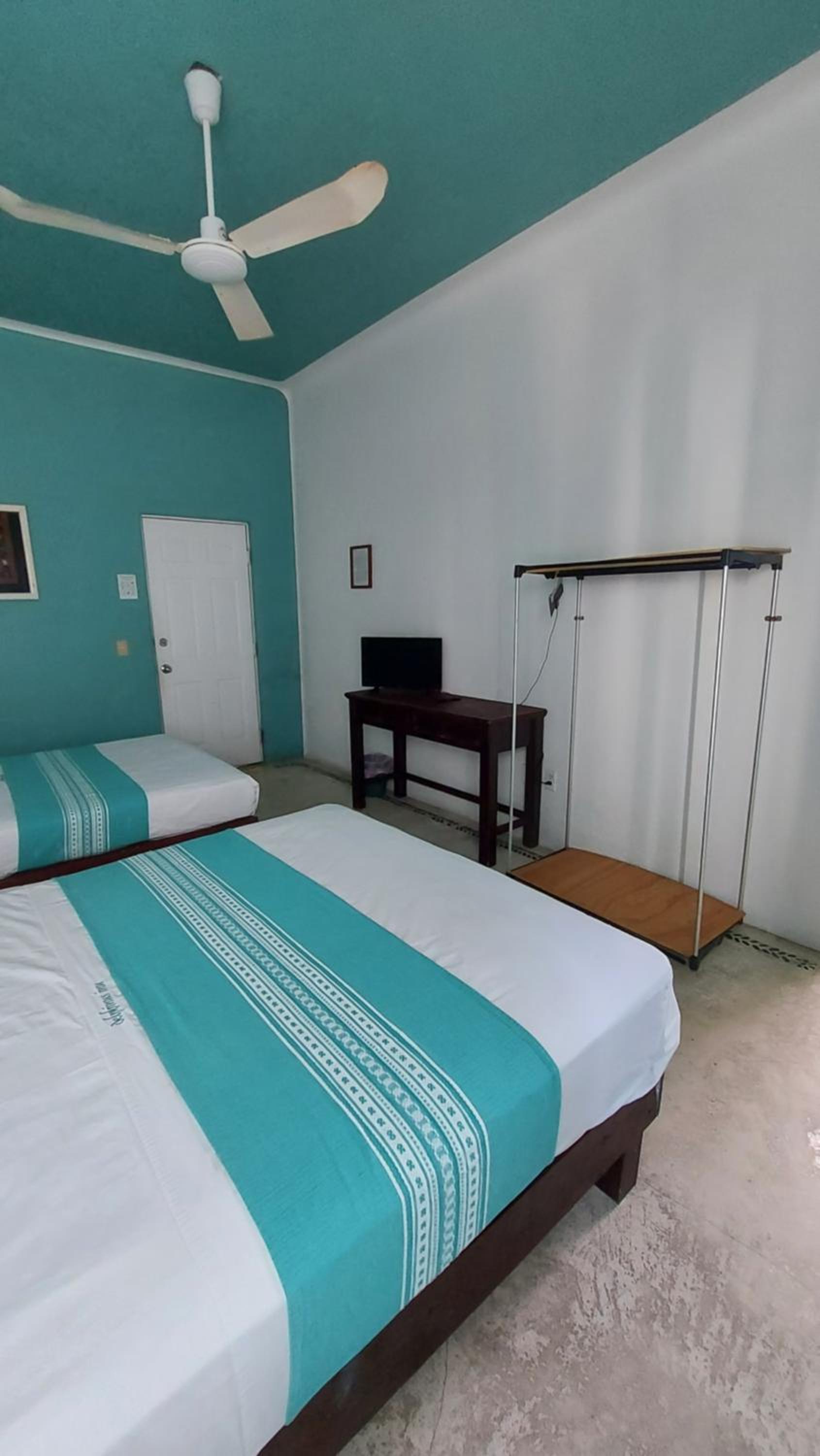 Double Room with Fan photo 2