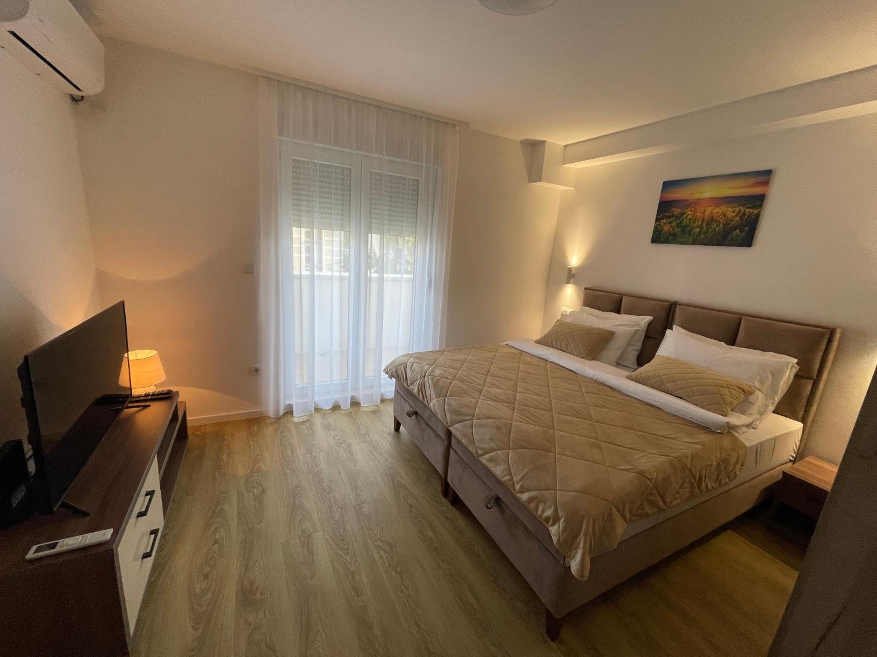 Apartment with Balcony - Photo 1