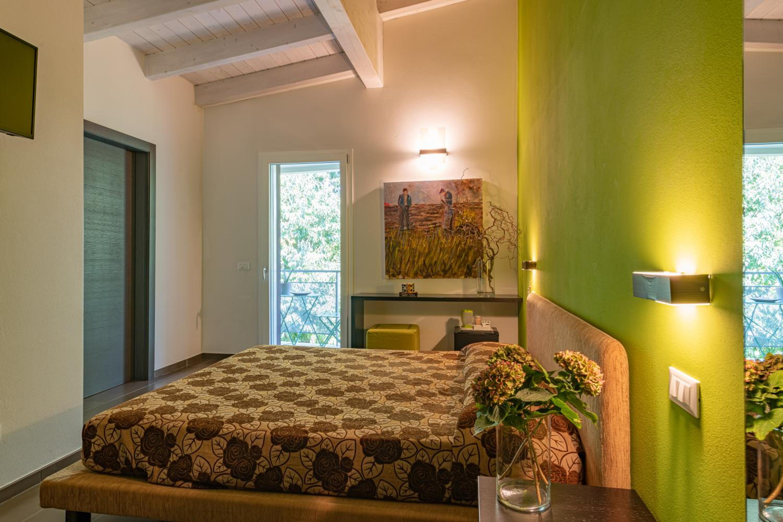 Double Room - Photo 4