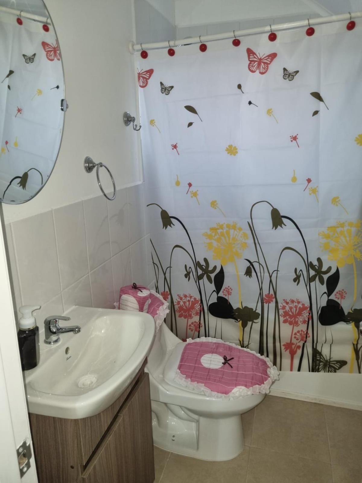 Three-Bedroom House photo 2