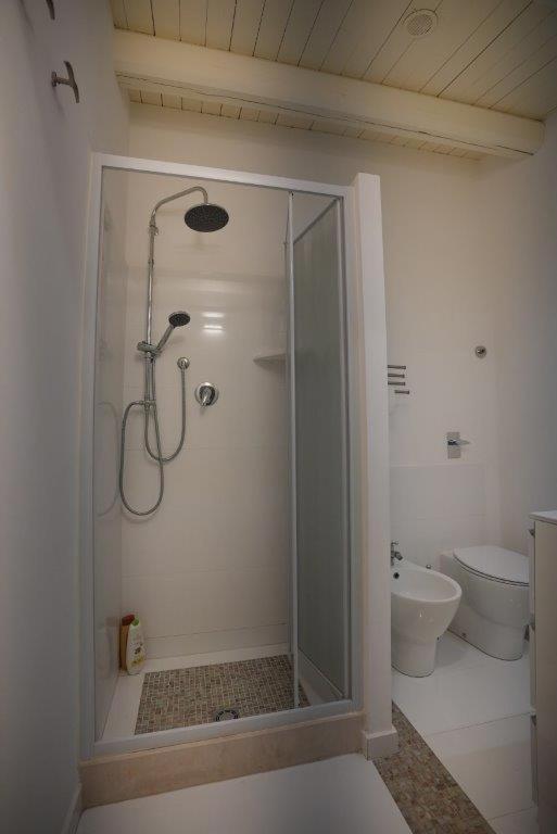 One-Bedroom House photo 2