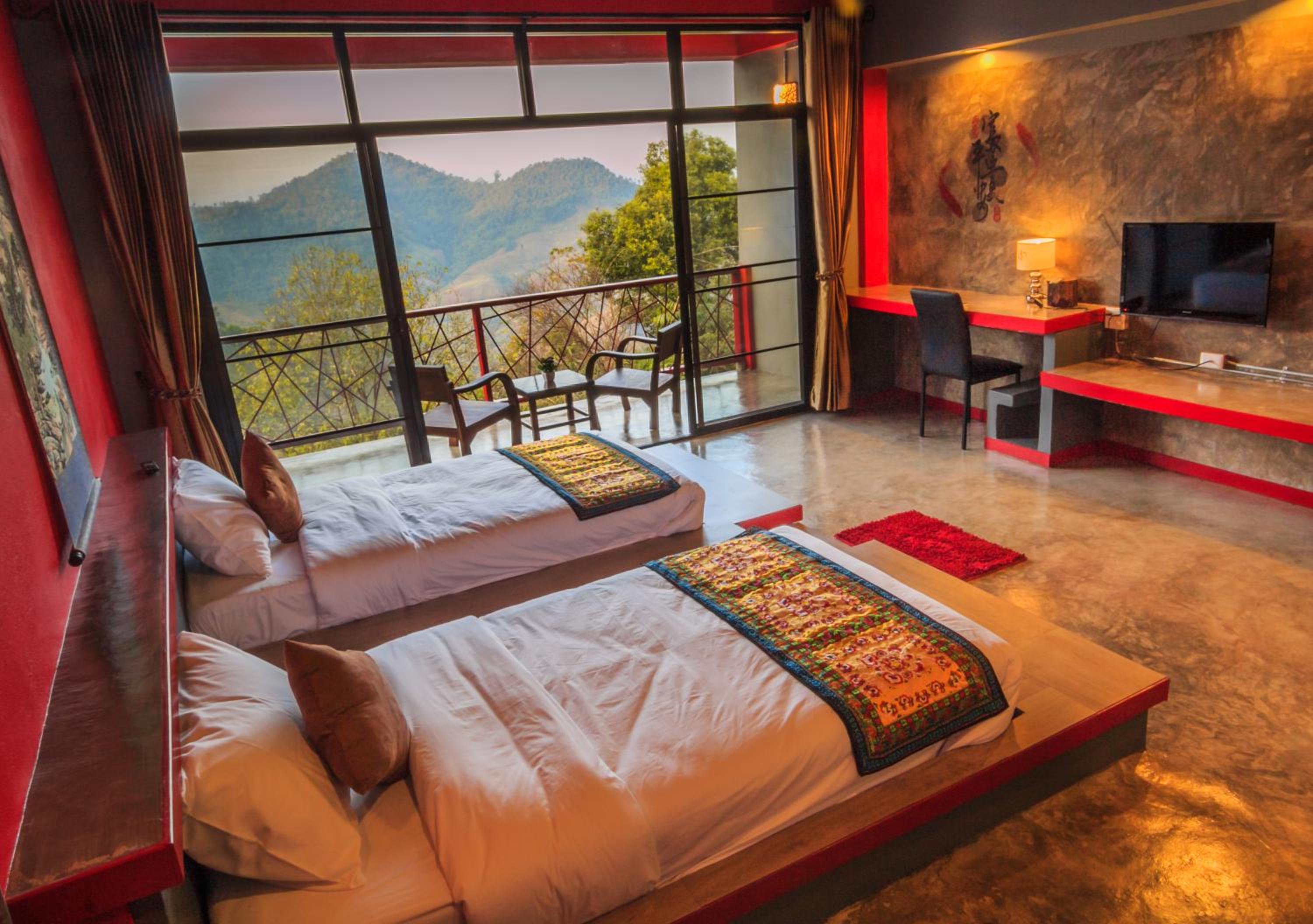 Deluxe Twin Room photo 1