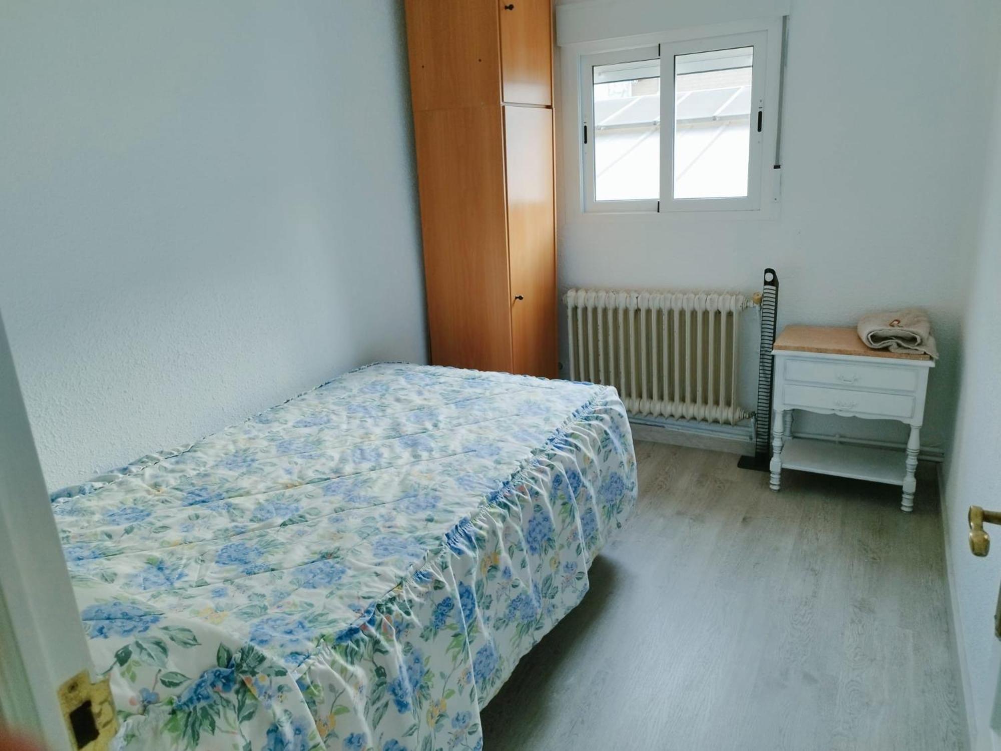 Habitación Individual Estándar con Baño Compartido