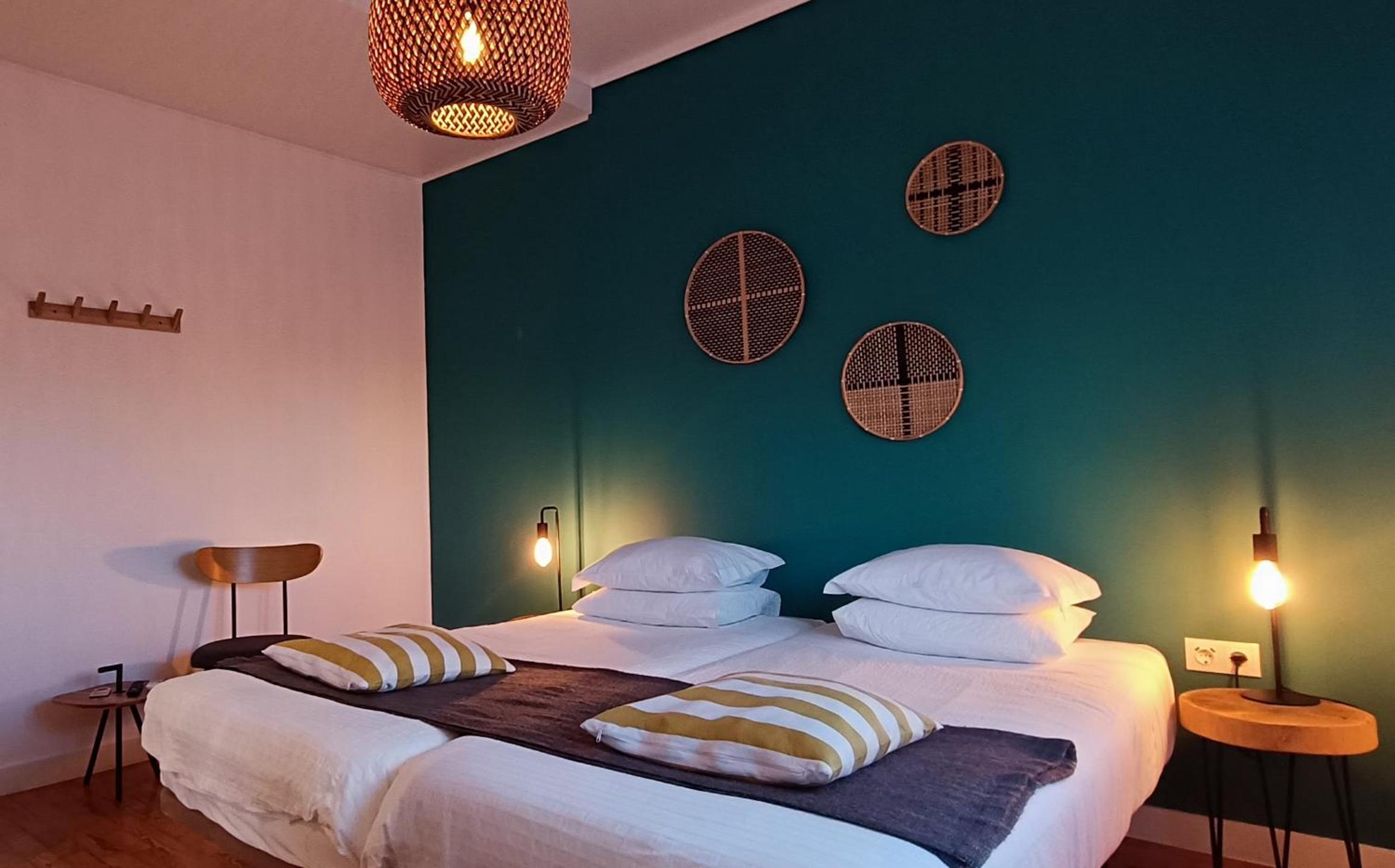 Double Room with Private Bathroom - Photo 6