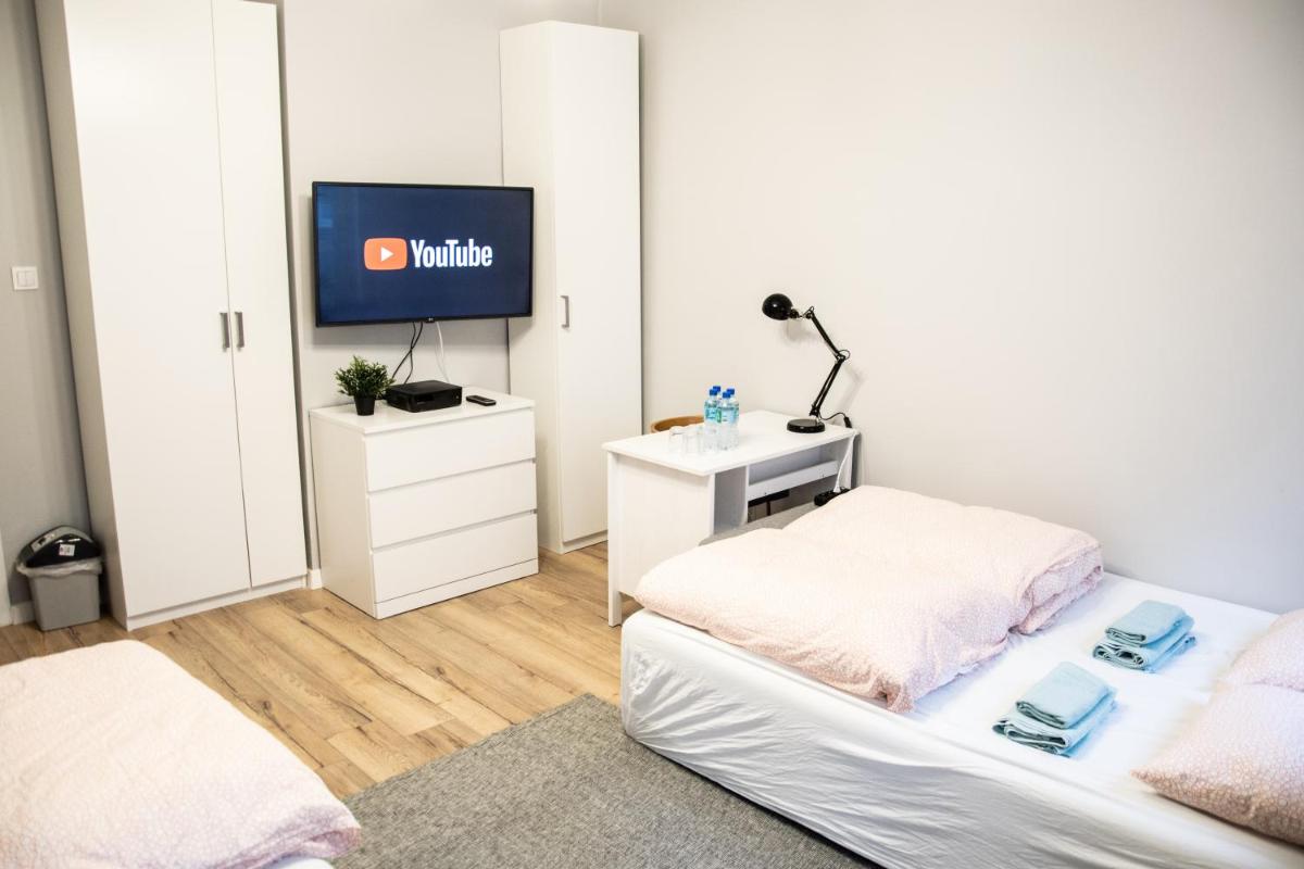 Standard Quadruple Room - Photo 4