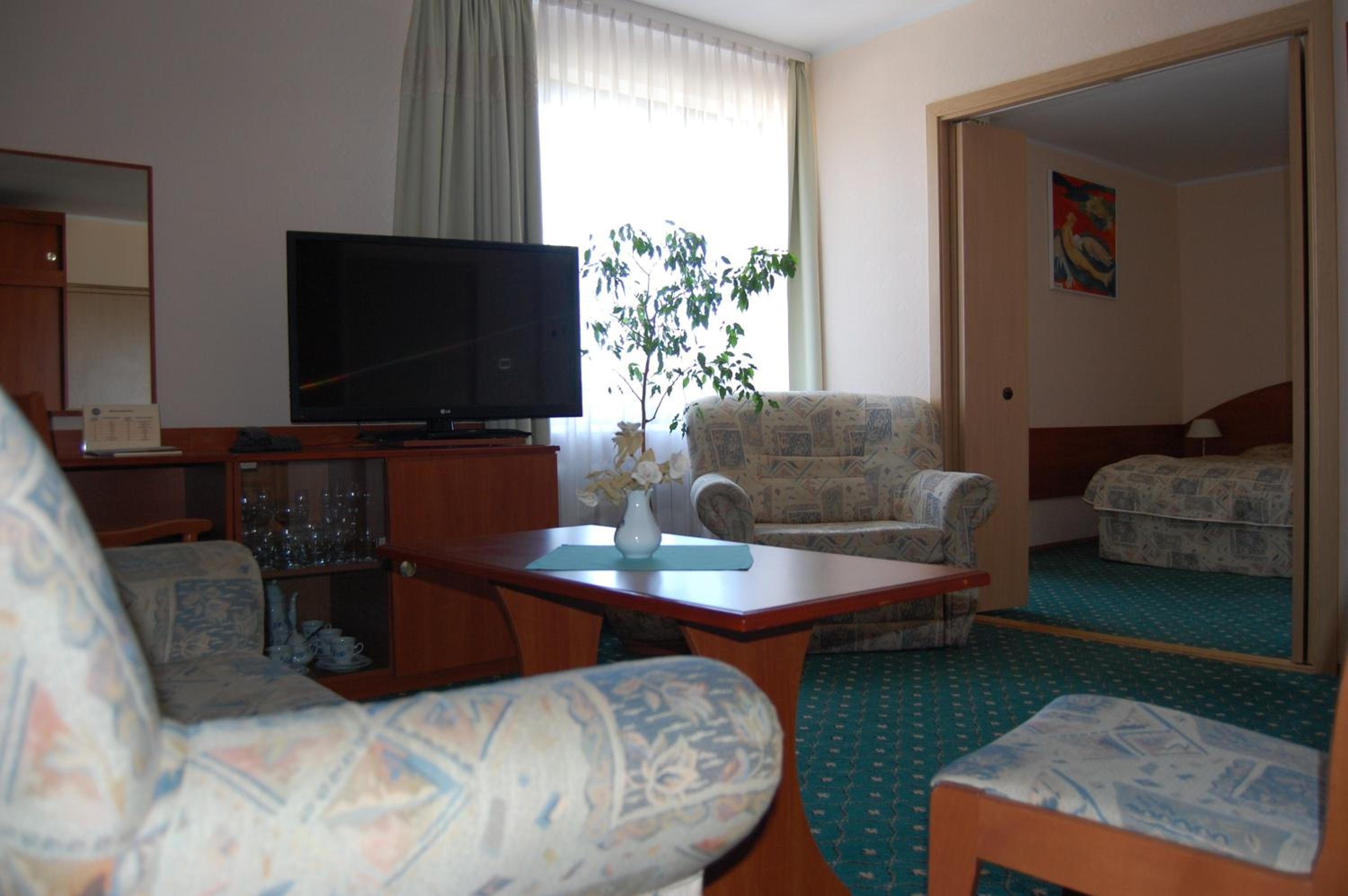 Apartment - Photo 5