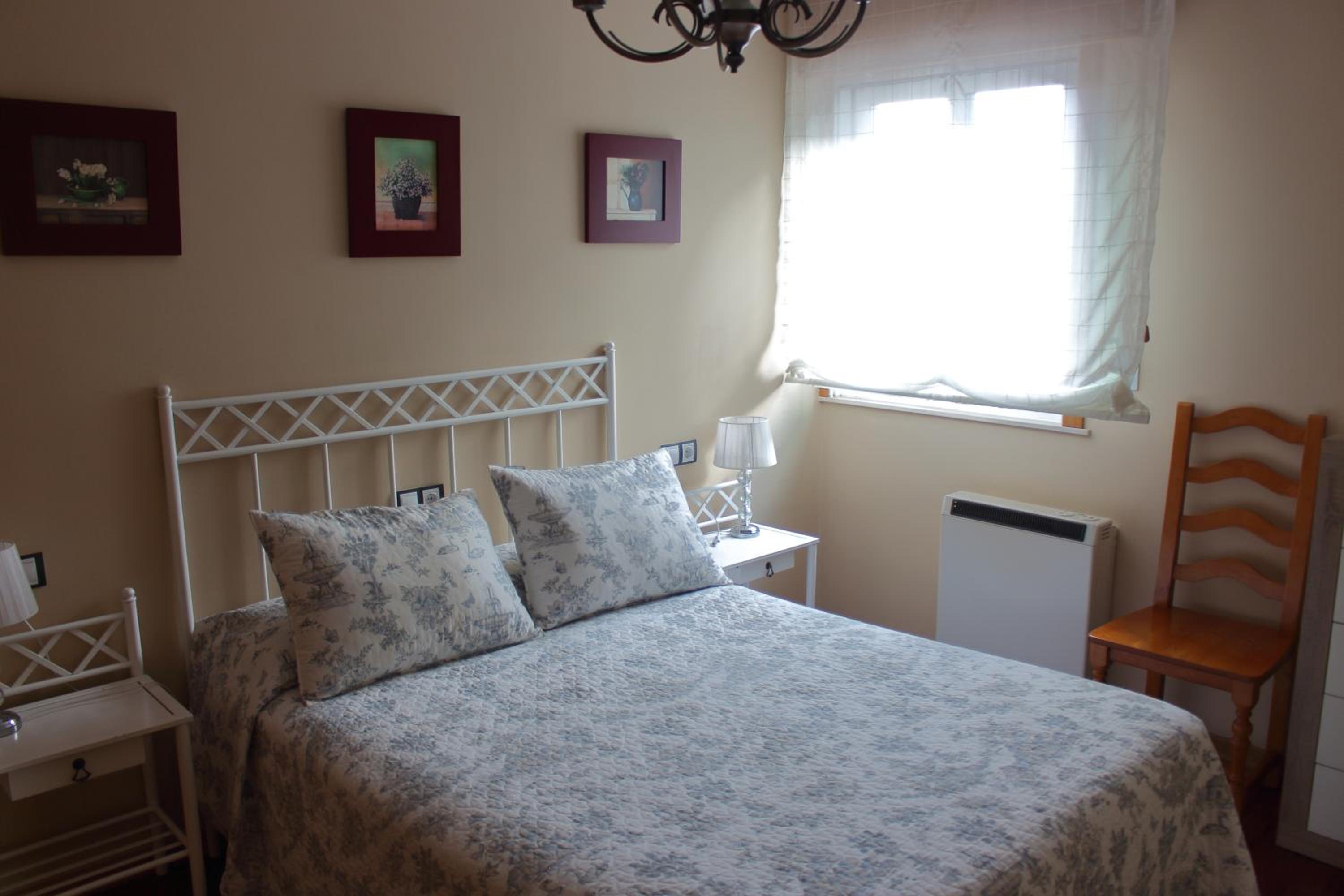 Apartment photo 2