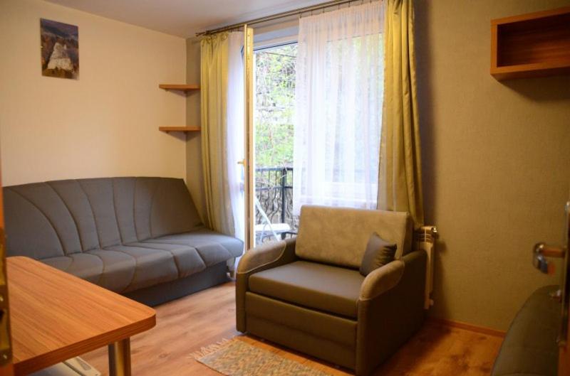 Quadruple Room with Balcony photo 3