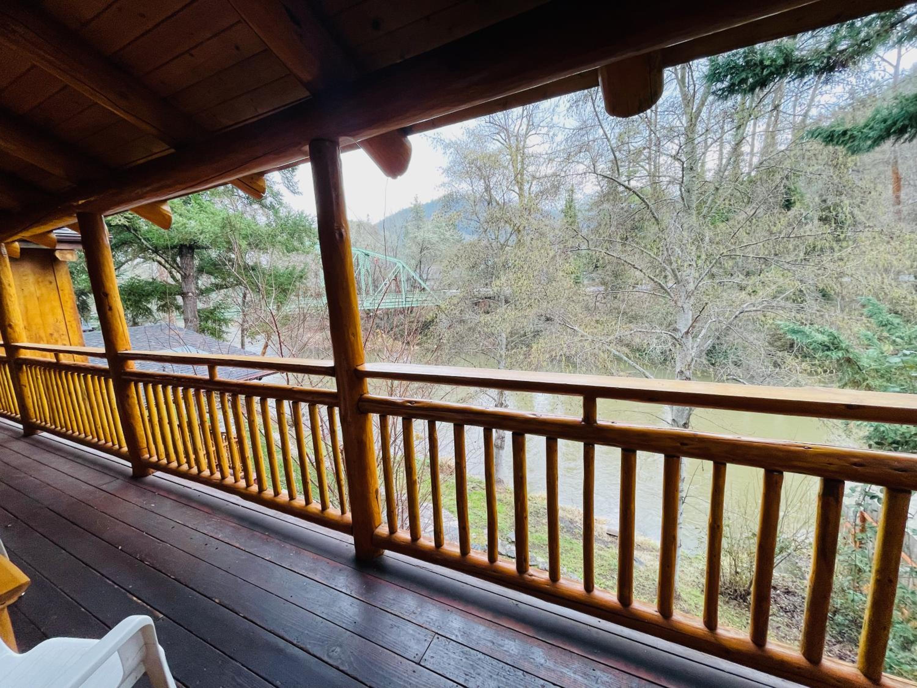 Suite with River View photo 2