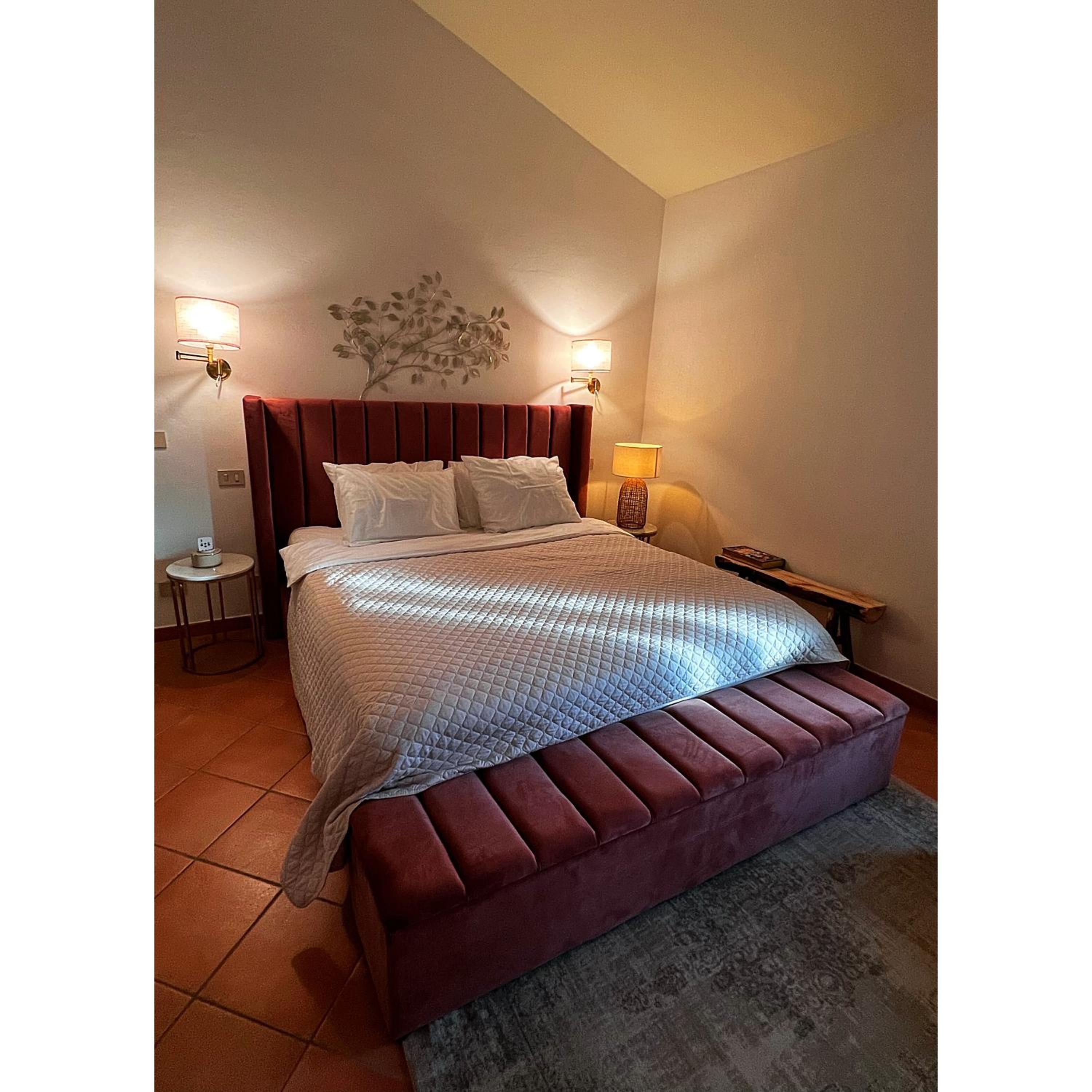 Villa photo 2