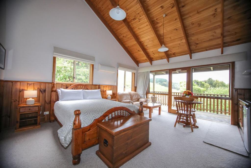 Suite with Spa Bath