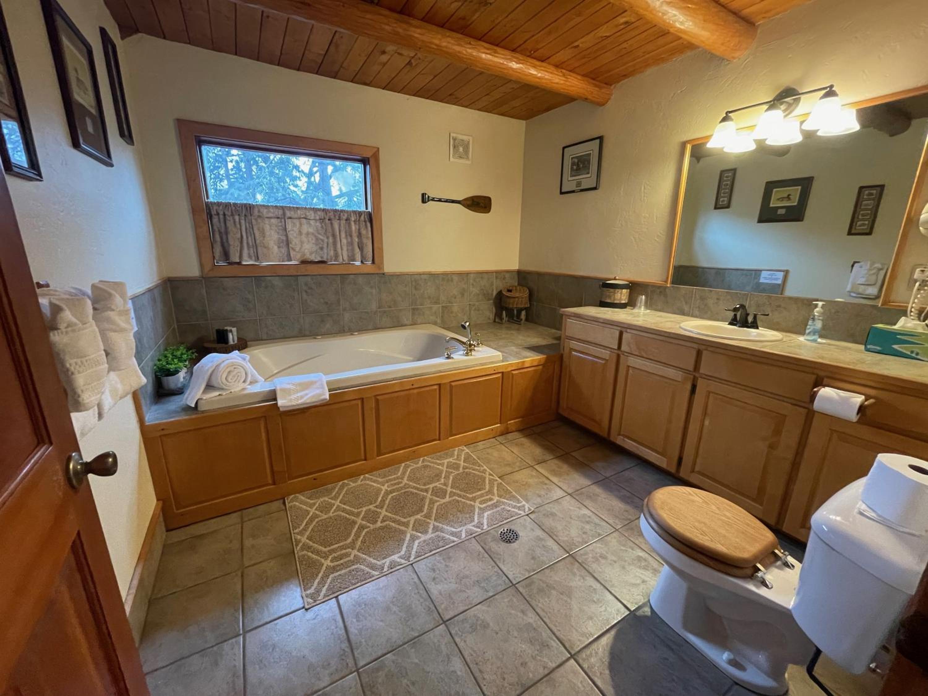 Suite with River View photo 2