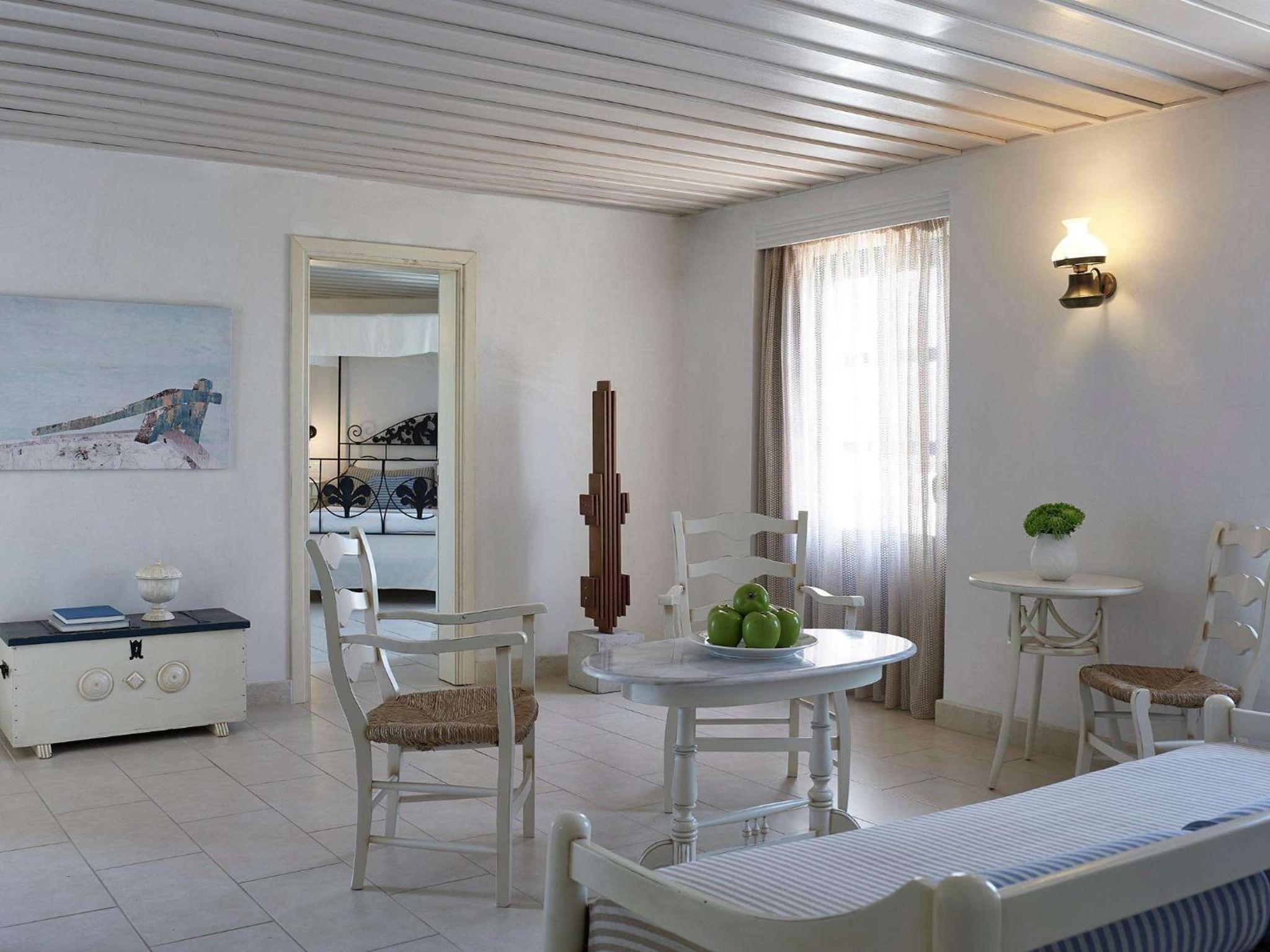 Premium Two-Bedroom Collection Suite with Sea View thumbnail 6