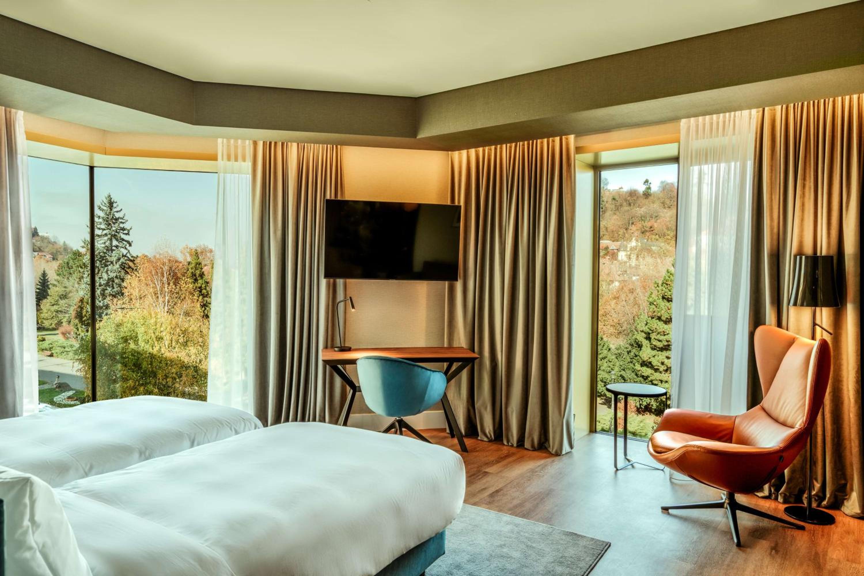 Junior Suite - Photo 7