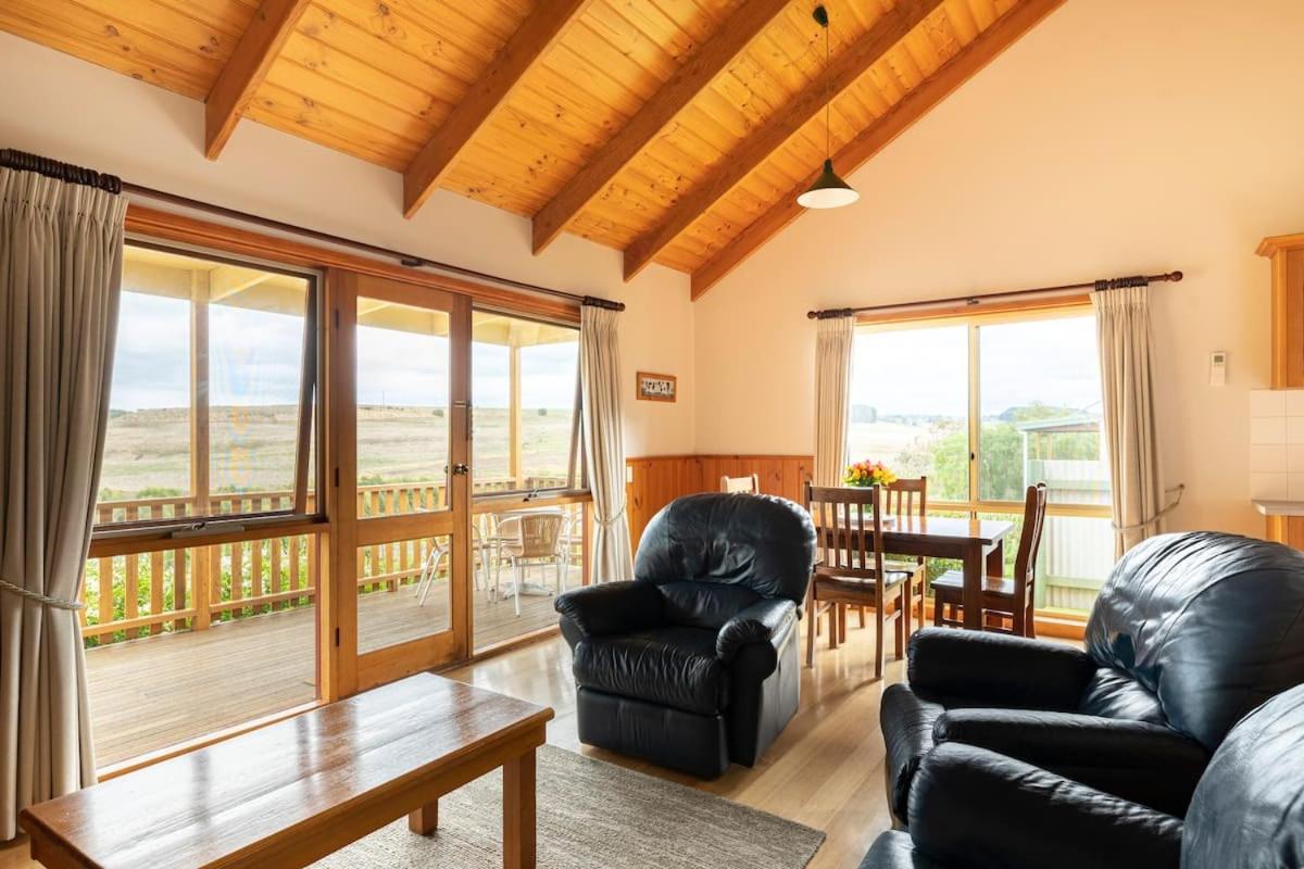 Two-Bedroom Cottage - Single Level