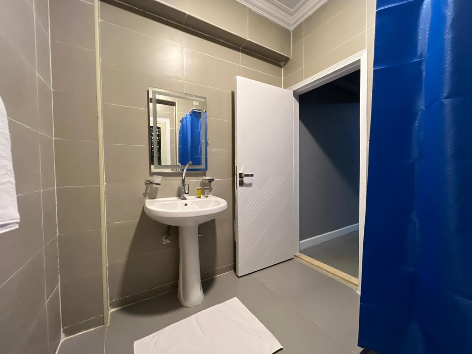 Deluxe Double or Twin Room photo 2